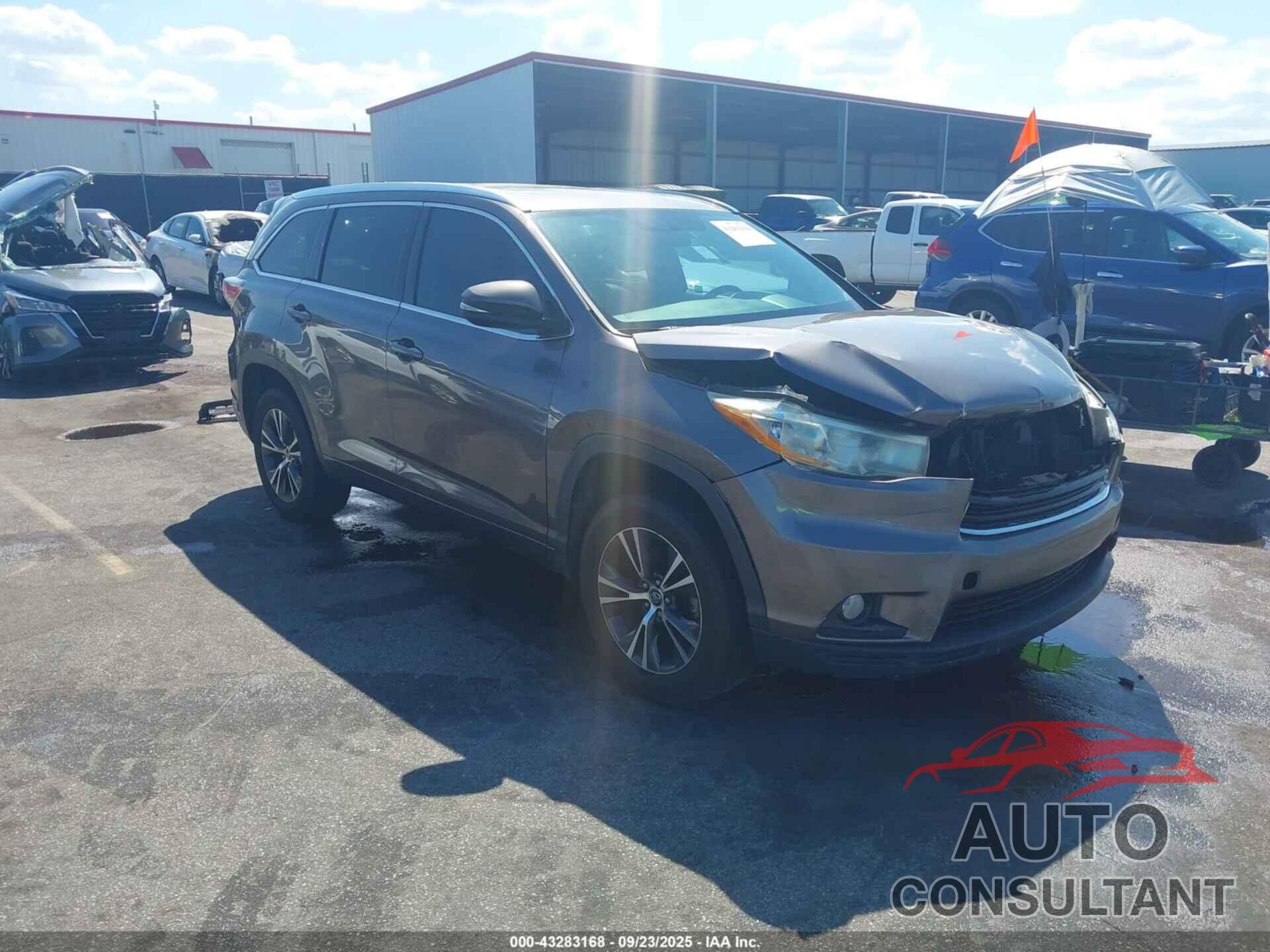 TOYOTA HIGHLANDER 2016 - 5TDKKRFH7GS176555