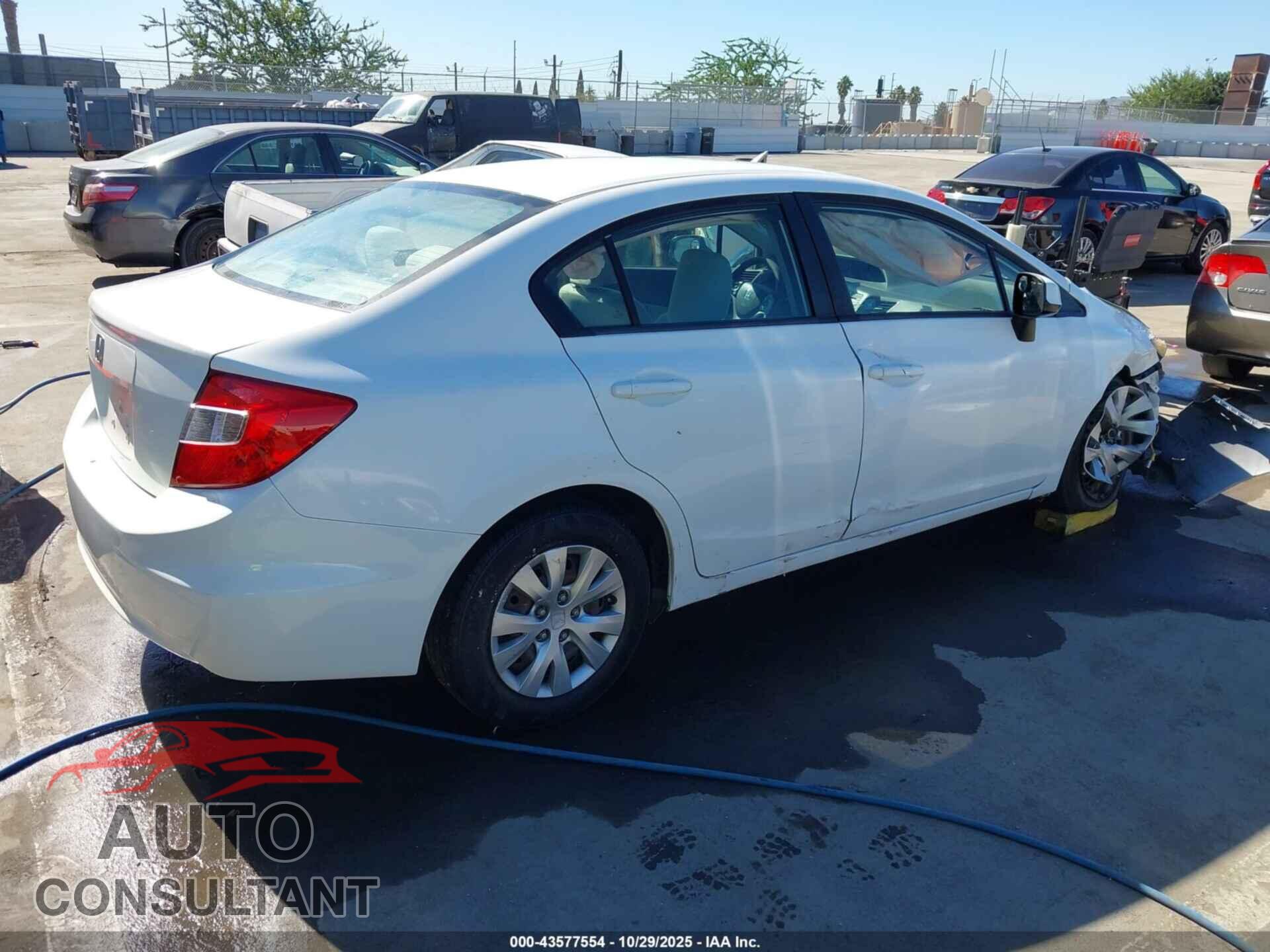 HONDA CIVIC 2012 - 19XFB2F53CE392003