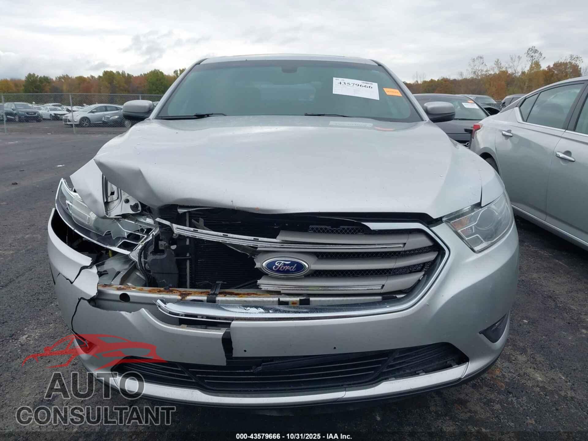 FORD TAURUS 2013 - 1FAHP2E82DG102878