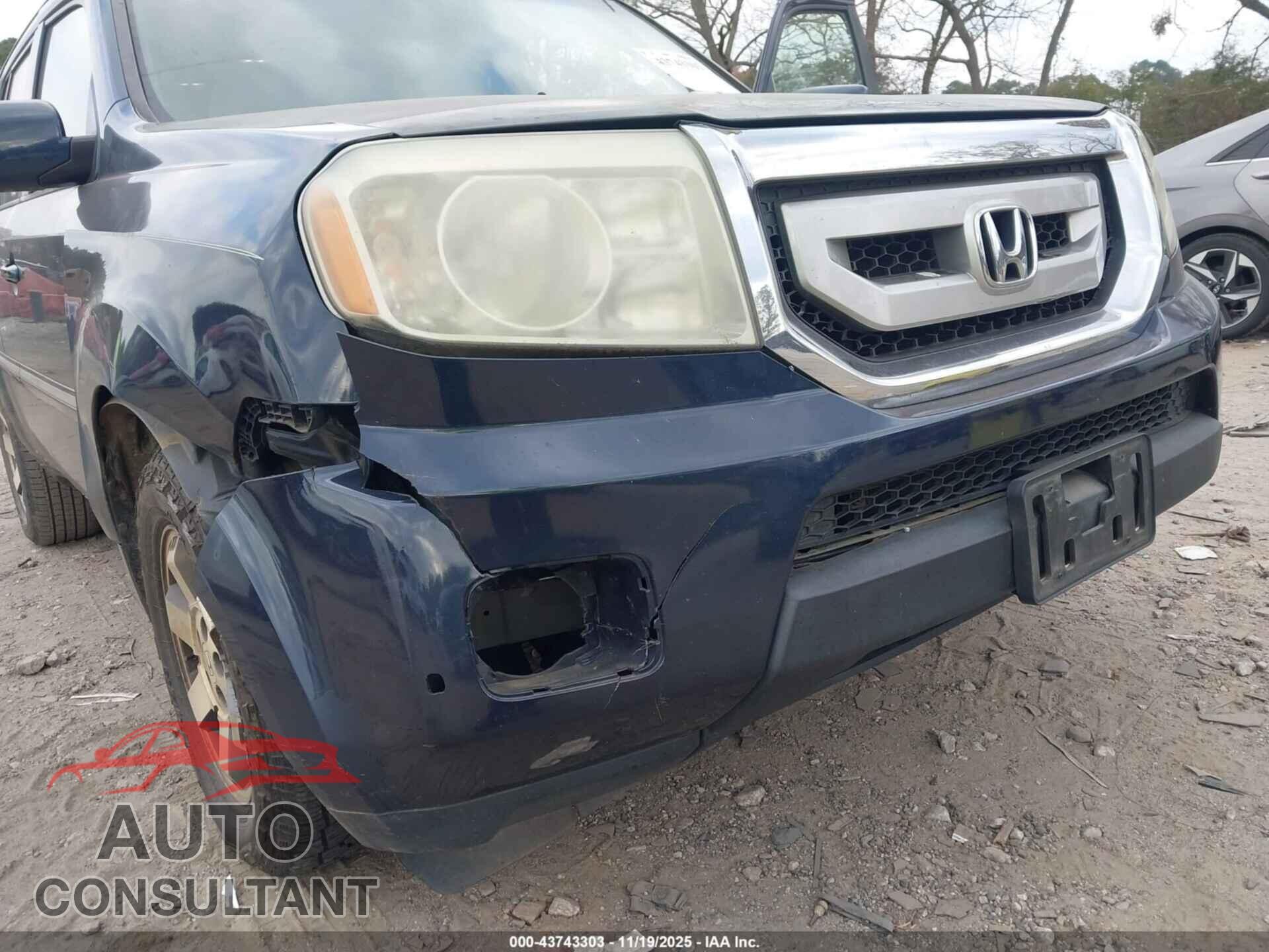 HONDA PILOT 2010 - 5FNYF3H94AB008305