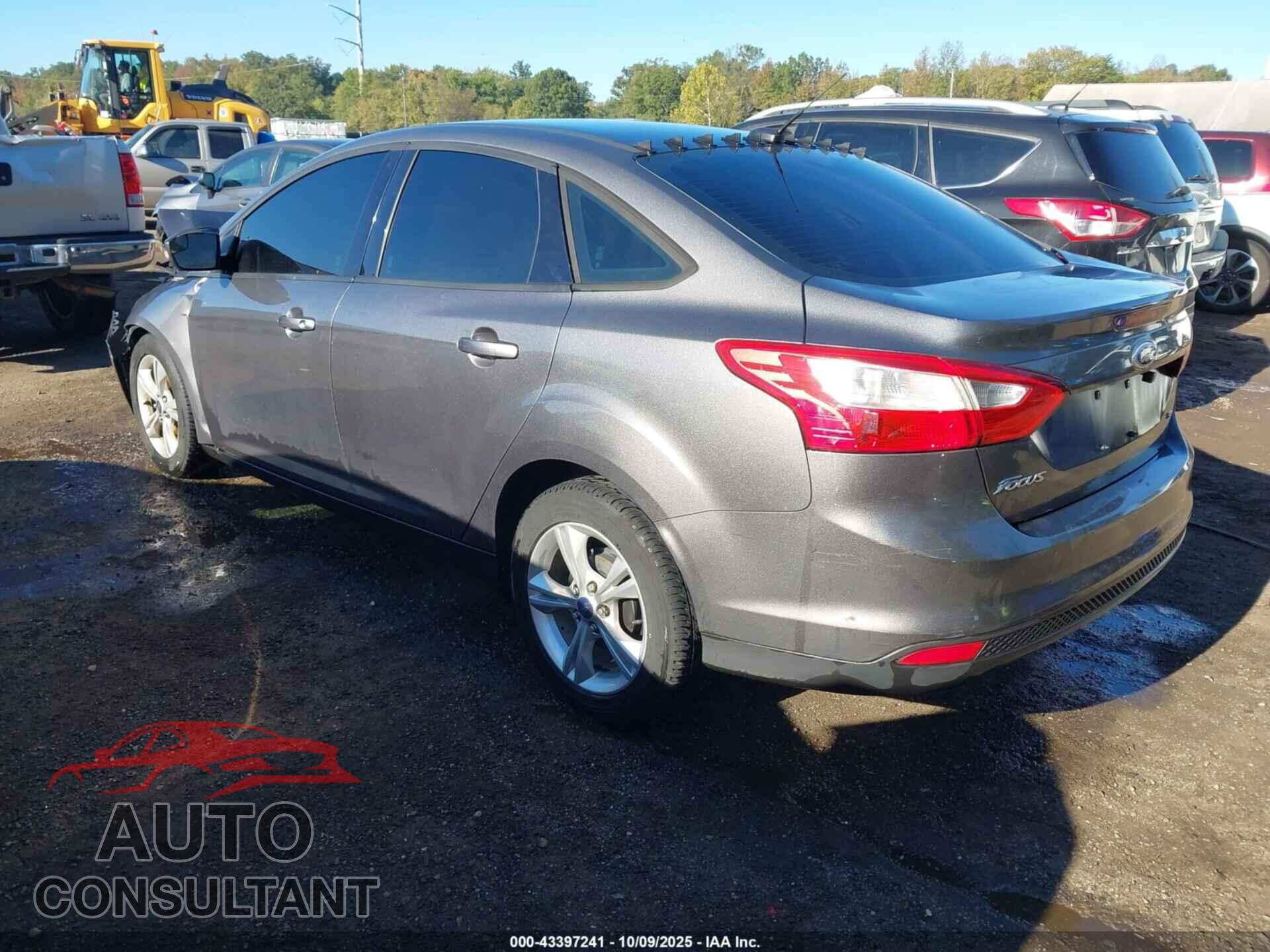 FORD FOCUS 2014 - 1FADP3F2XEL262823