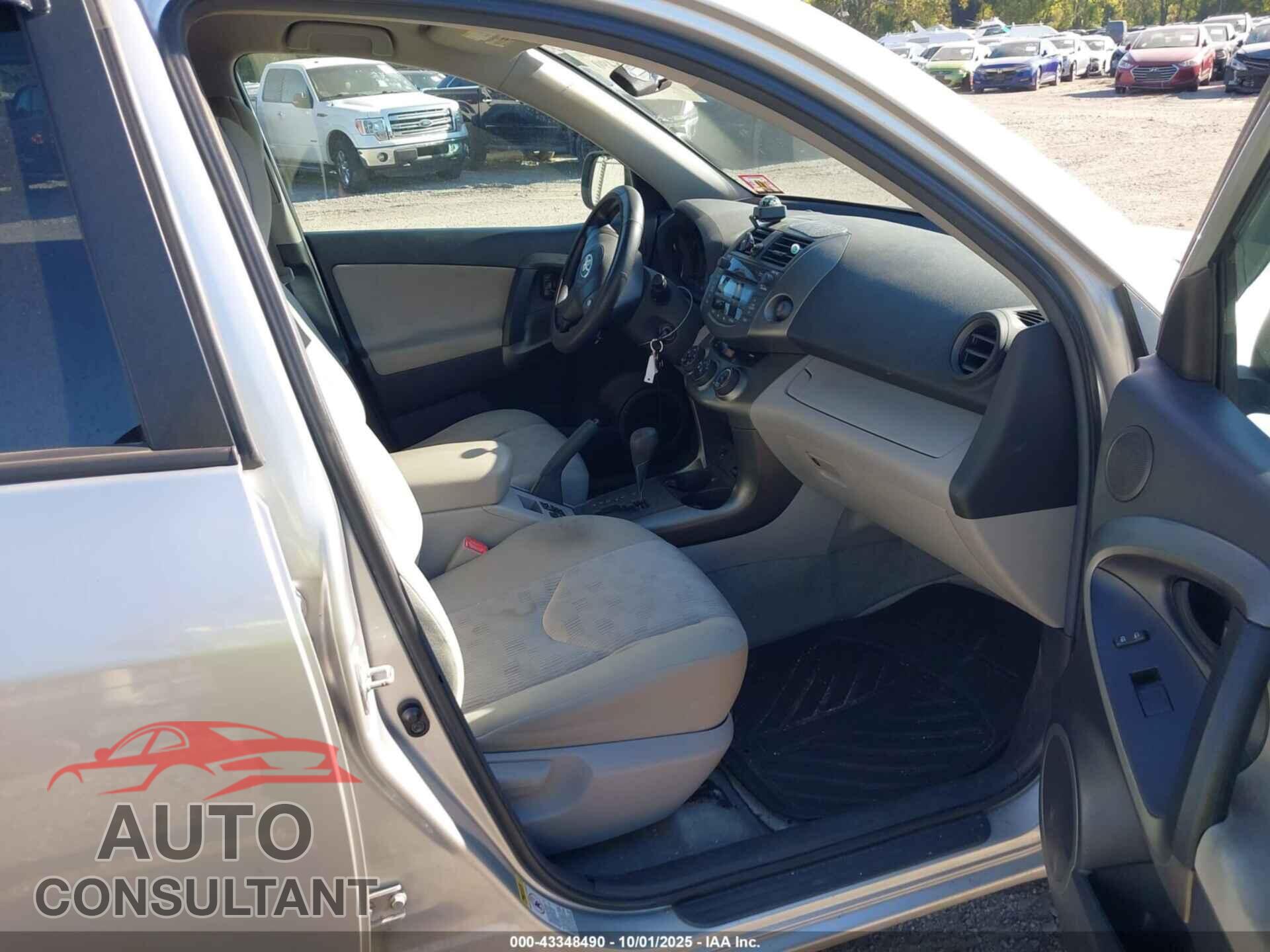 TOYOTA RAV4 2011 - 2T3BF4DV0BW129892