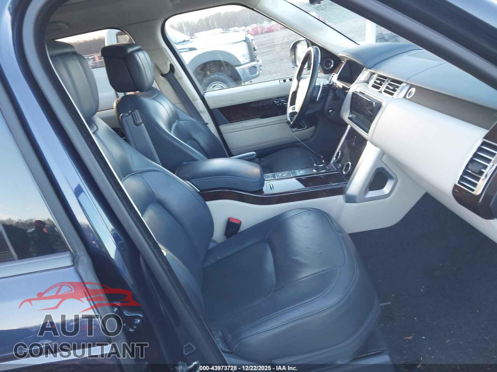 LAND ROVER RANGE ROVER 2018 - SALGV2REXJA508359