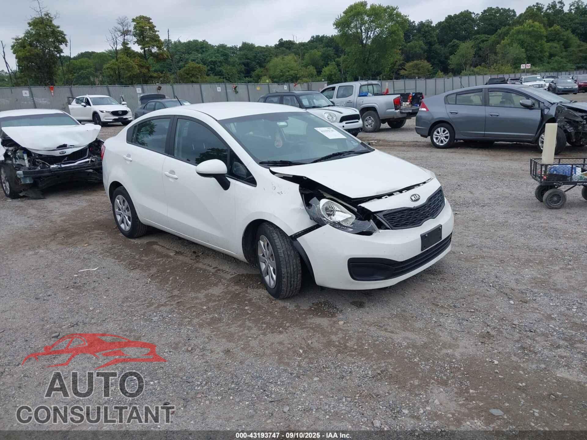 KIA RIO 2013 - KNADM4A37D6280943
