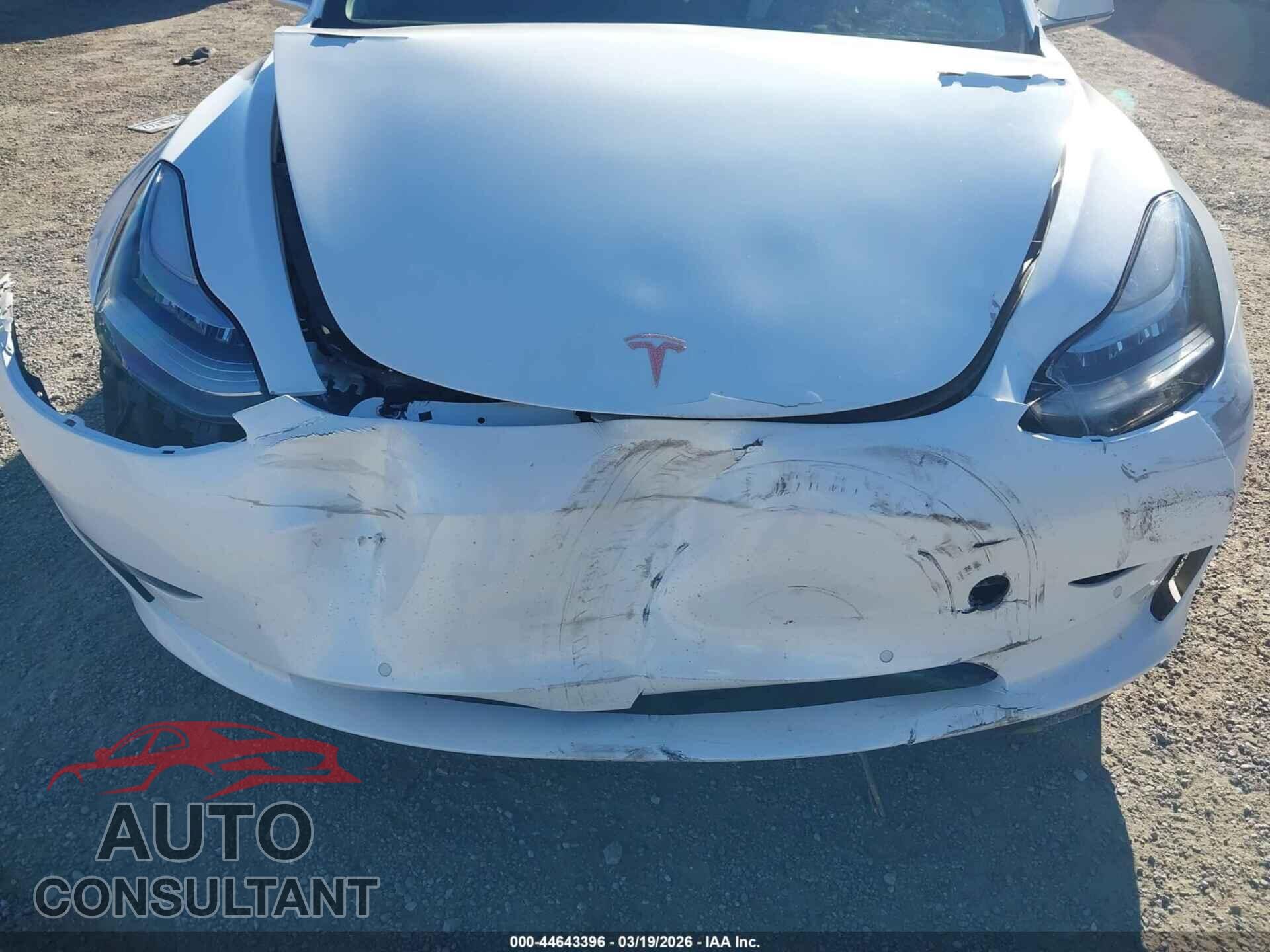 TESLA MODEL 3 2018 - 5YJ3E1EA3JF050819
