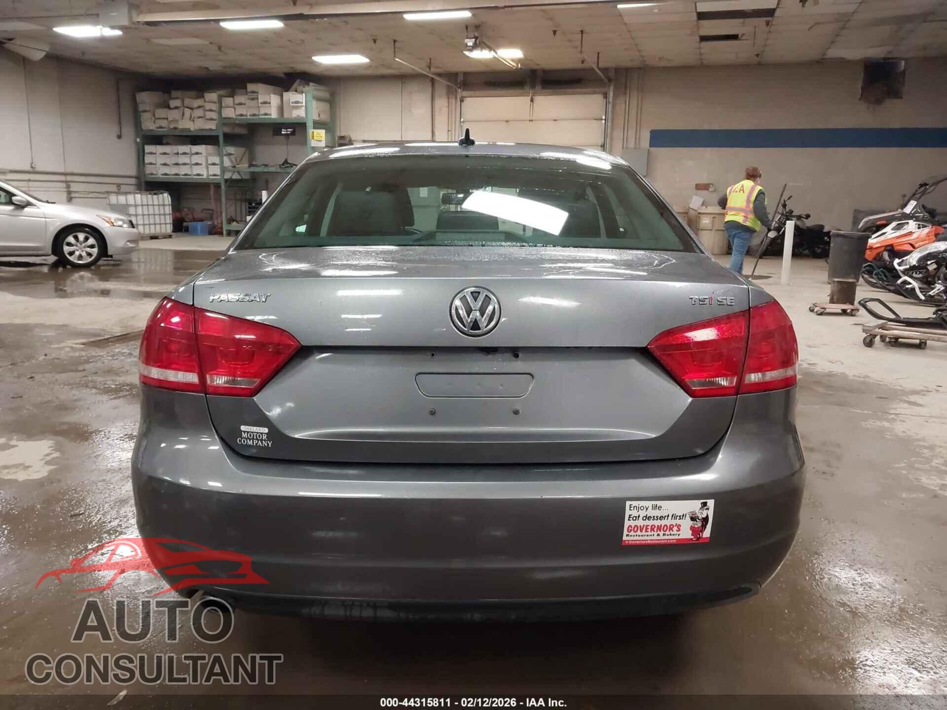 VOLKSWAGEN PASSAT 2015 - 1VWBT7A35FC053475