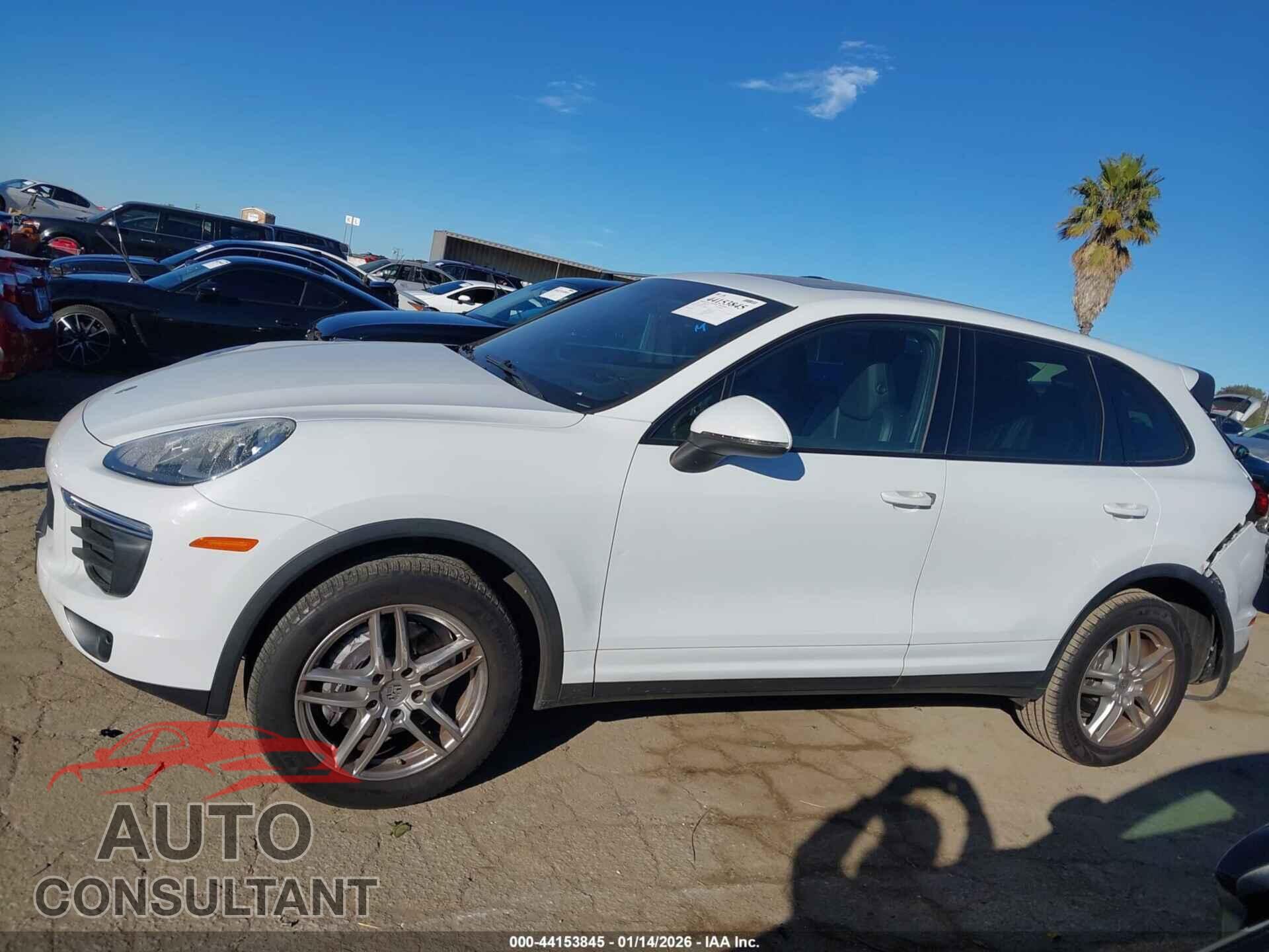 PORSCHE CAYENNE 2016 - WP1AA2A22GLA08217