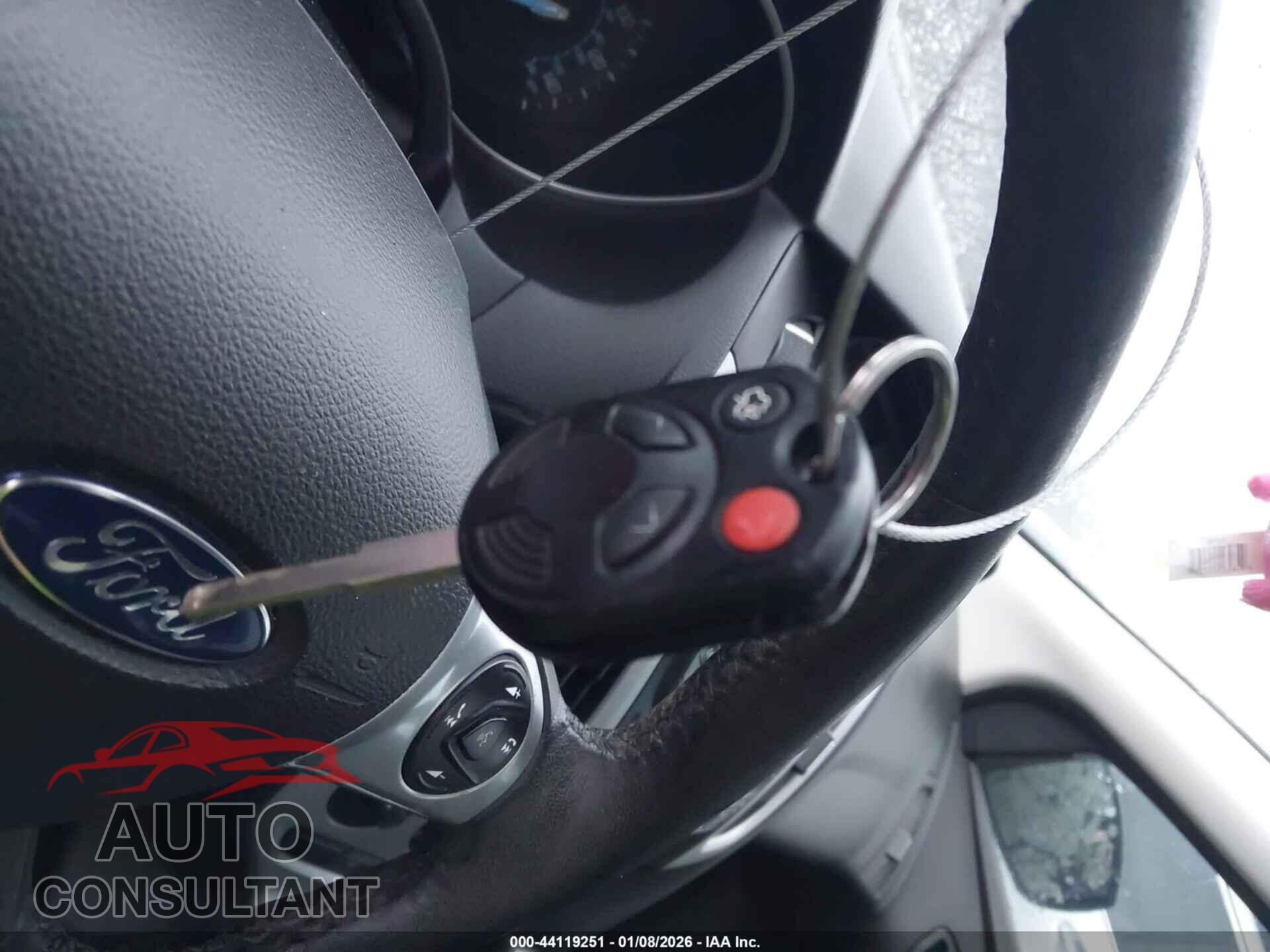 FORD FOCUS 2014 - 1FADP3F29EL221812