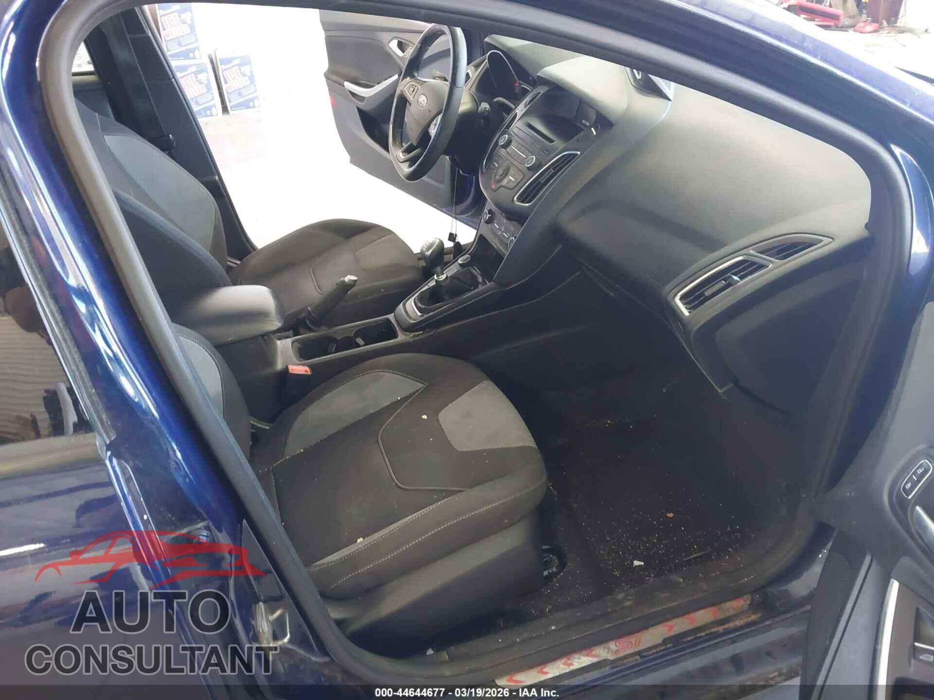 FORD FOCUS ST 2017 - 1FADP3L99HL348002