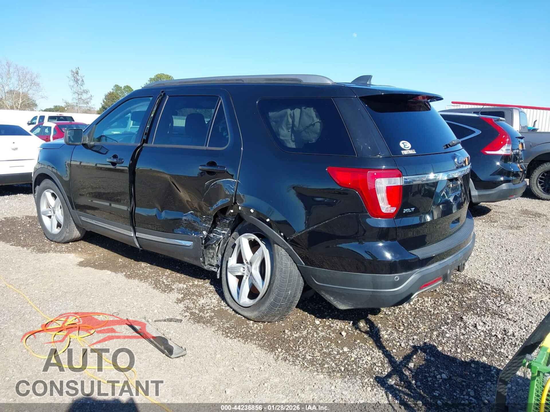 FORD EXPLORER 2018 - 1FM5K7D86JGB74961