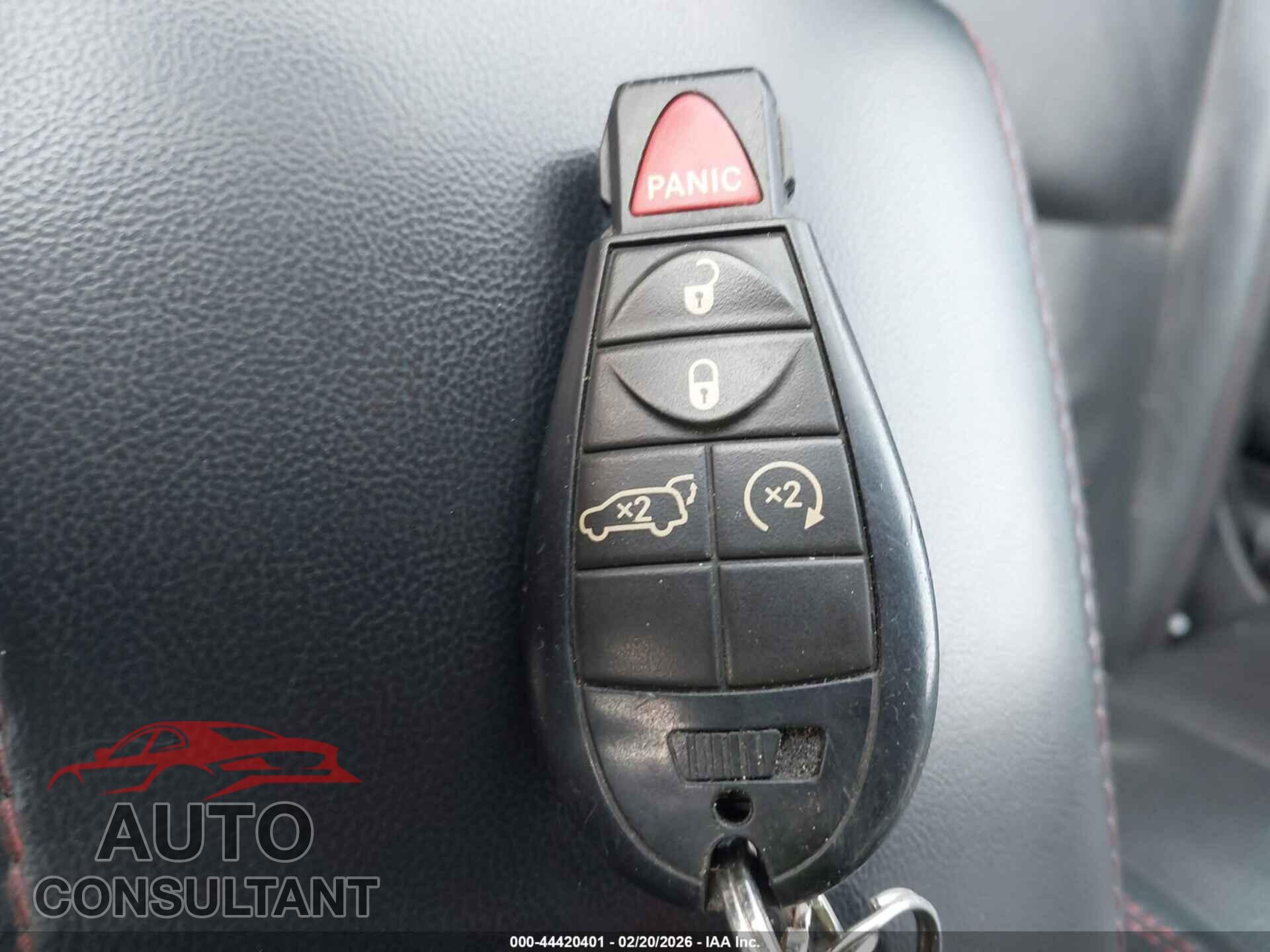 DODGE DURANGO 2013 - 1C4SDJCT1DC695523