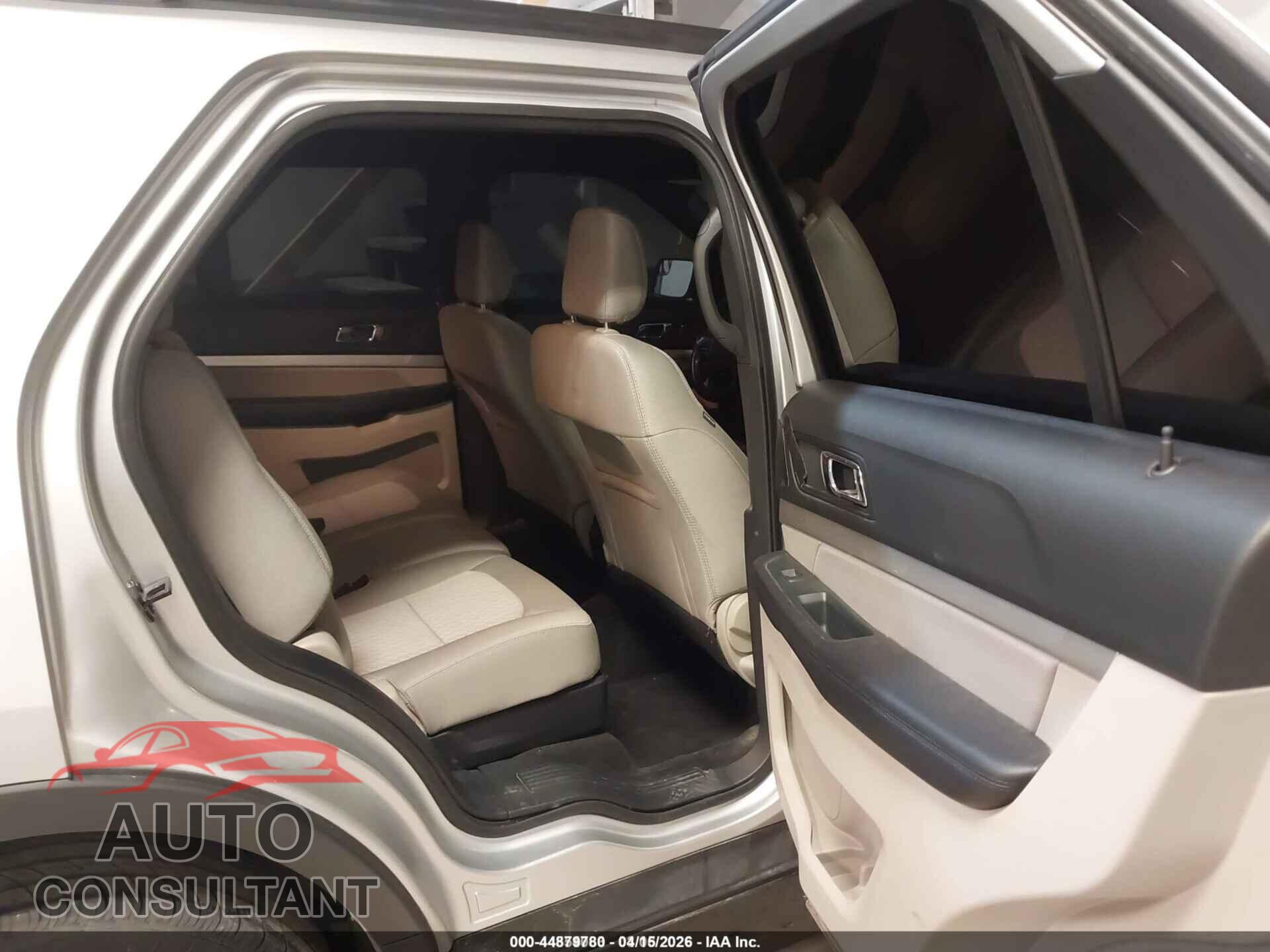 FORD EXPLORER 2018 - 1FM5K8B83JGB95260