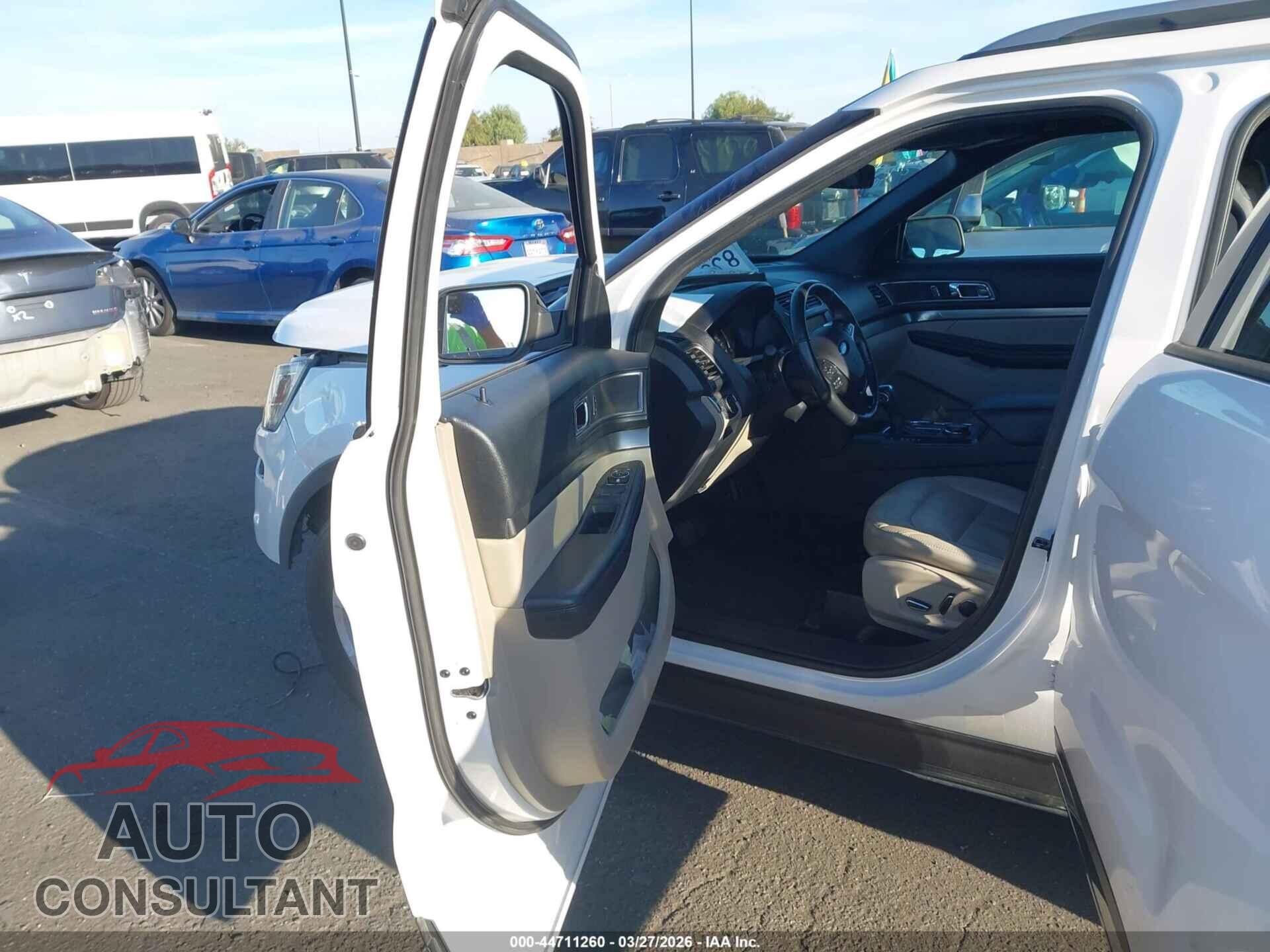 FORD EXPLORER 2018 - 1FM5K8D87JGB94254