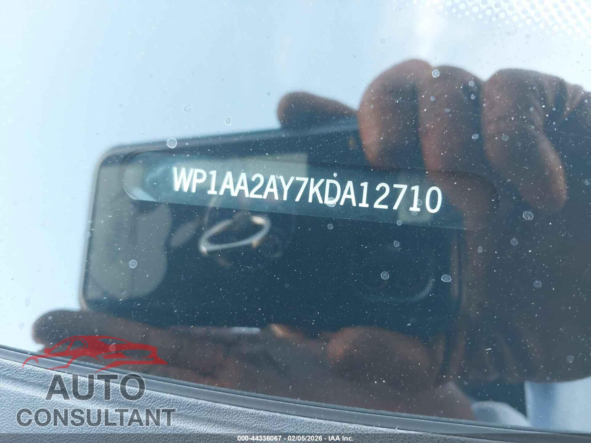 PORSCHE CAYENNE 2019 - WP1AA2AY7KDA12710