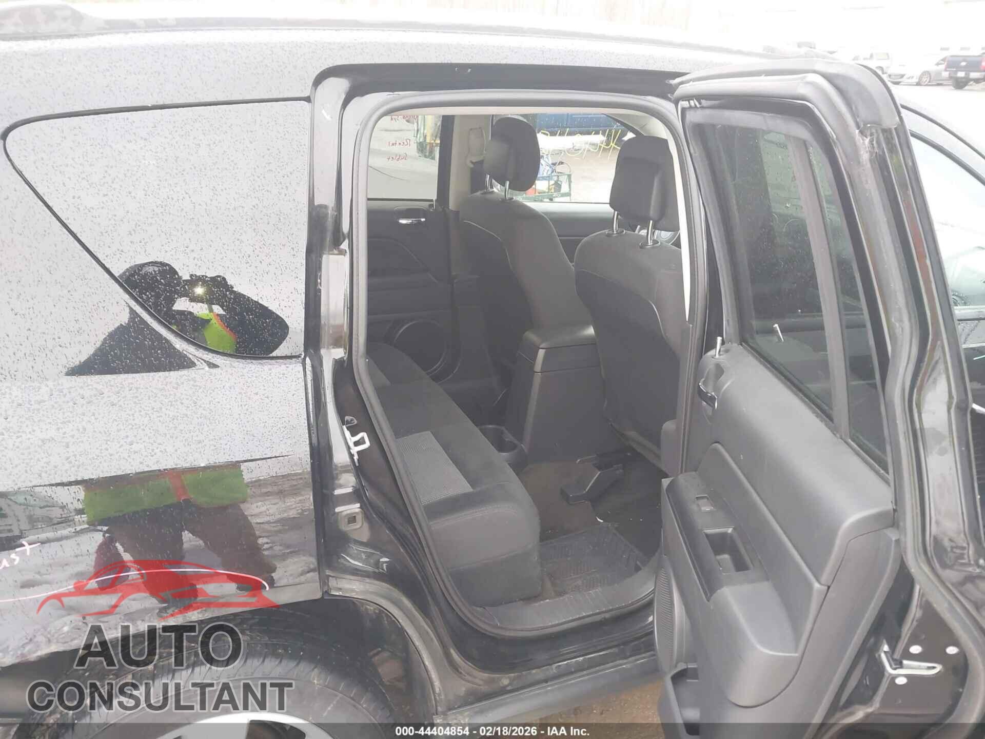 JEEP COMPASS 2017 - 1C4NJDBB1HD142385