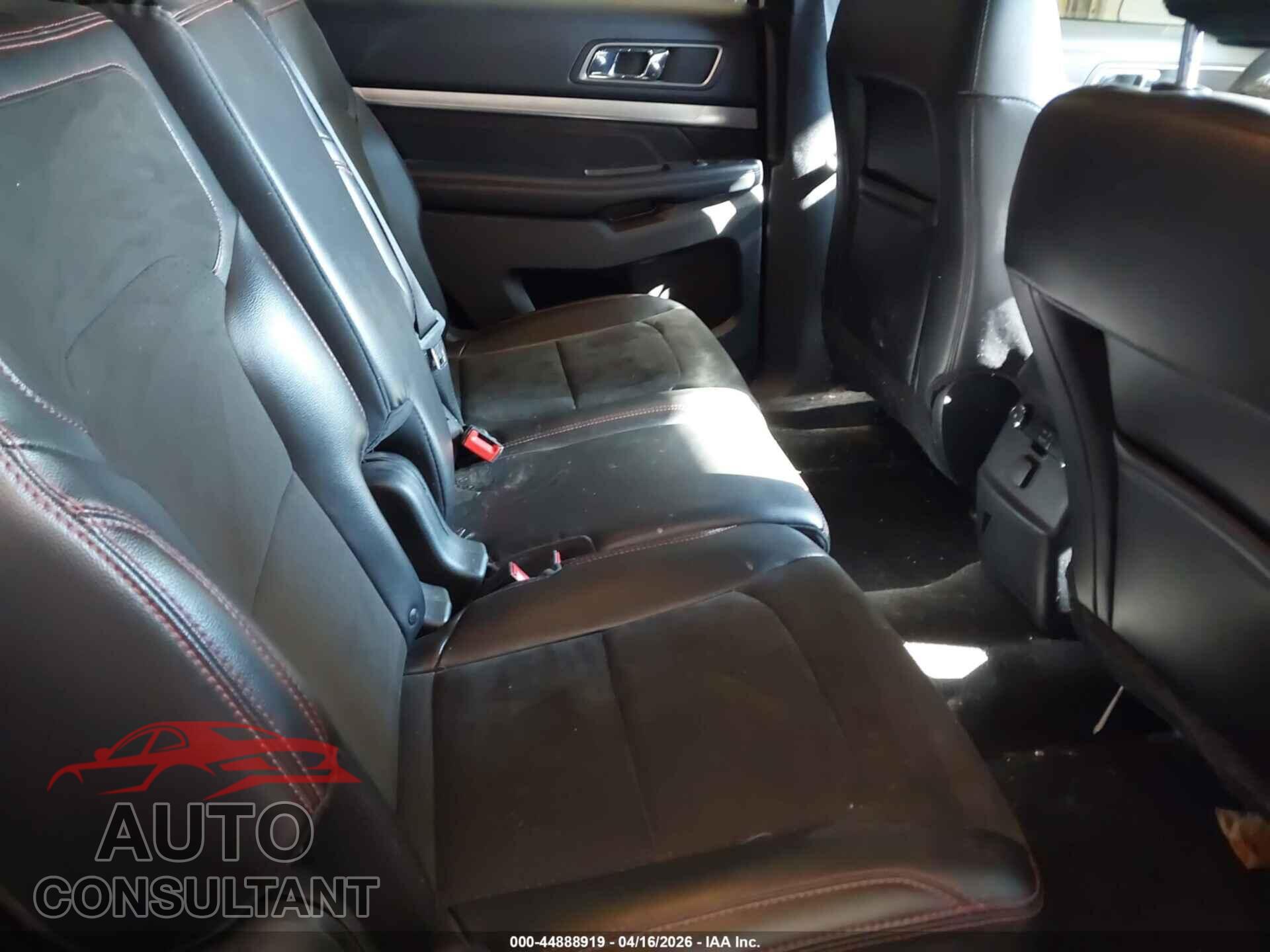 FORD EXPLORER 2018 - 1FM5K8DH6JGB42405