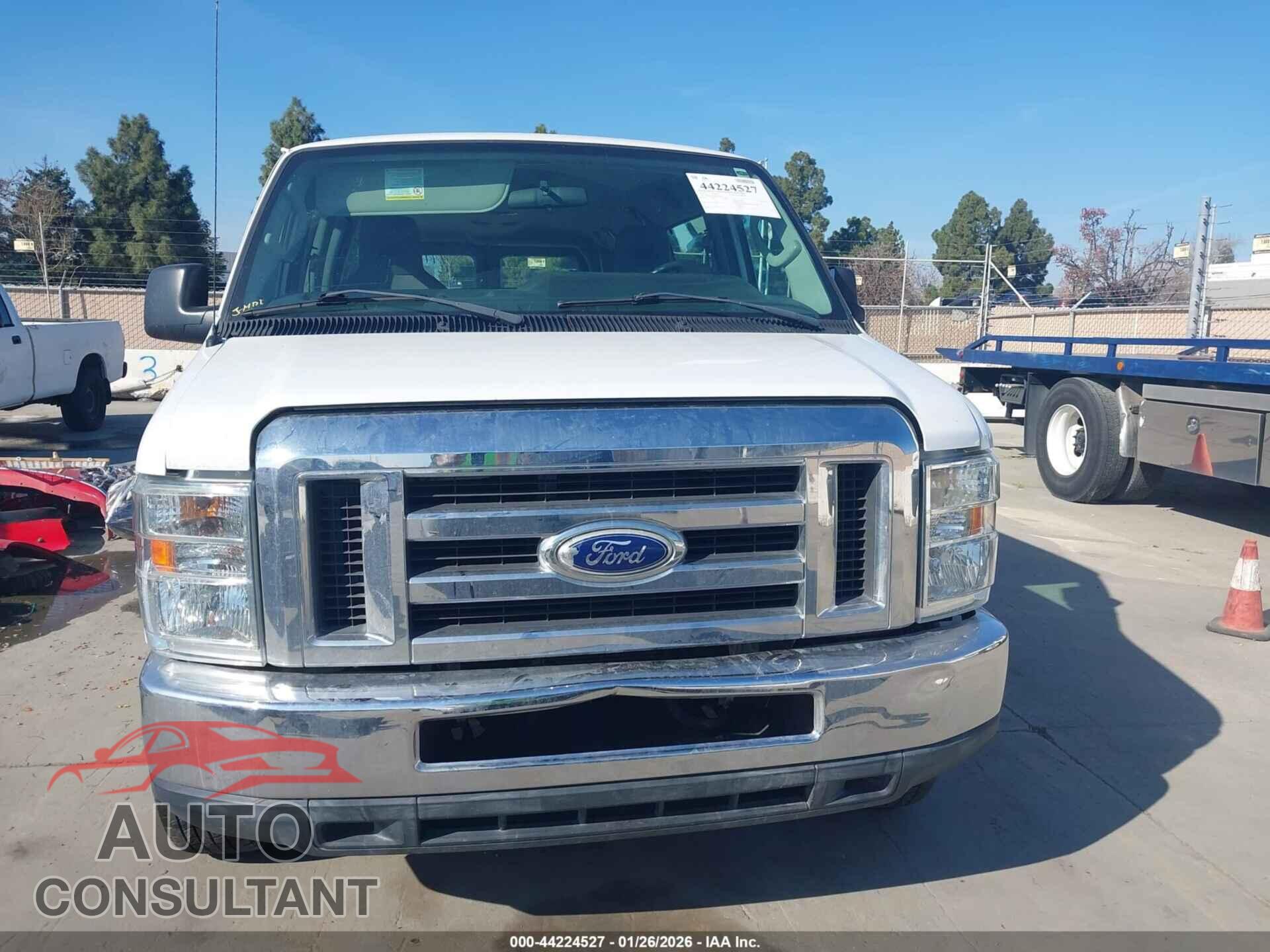 FORD E-350 SUPER DUTY 2014 - 1FBNE3BL0EDA77116