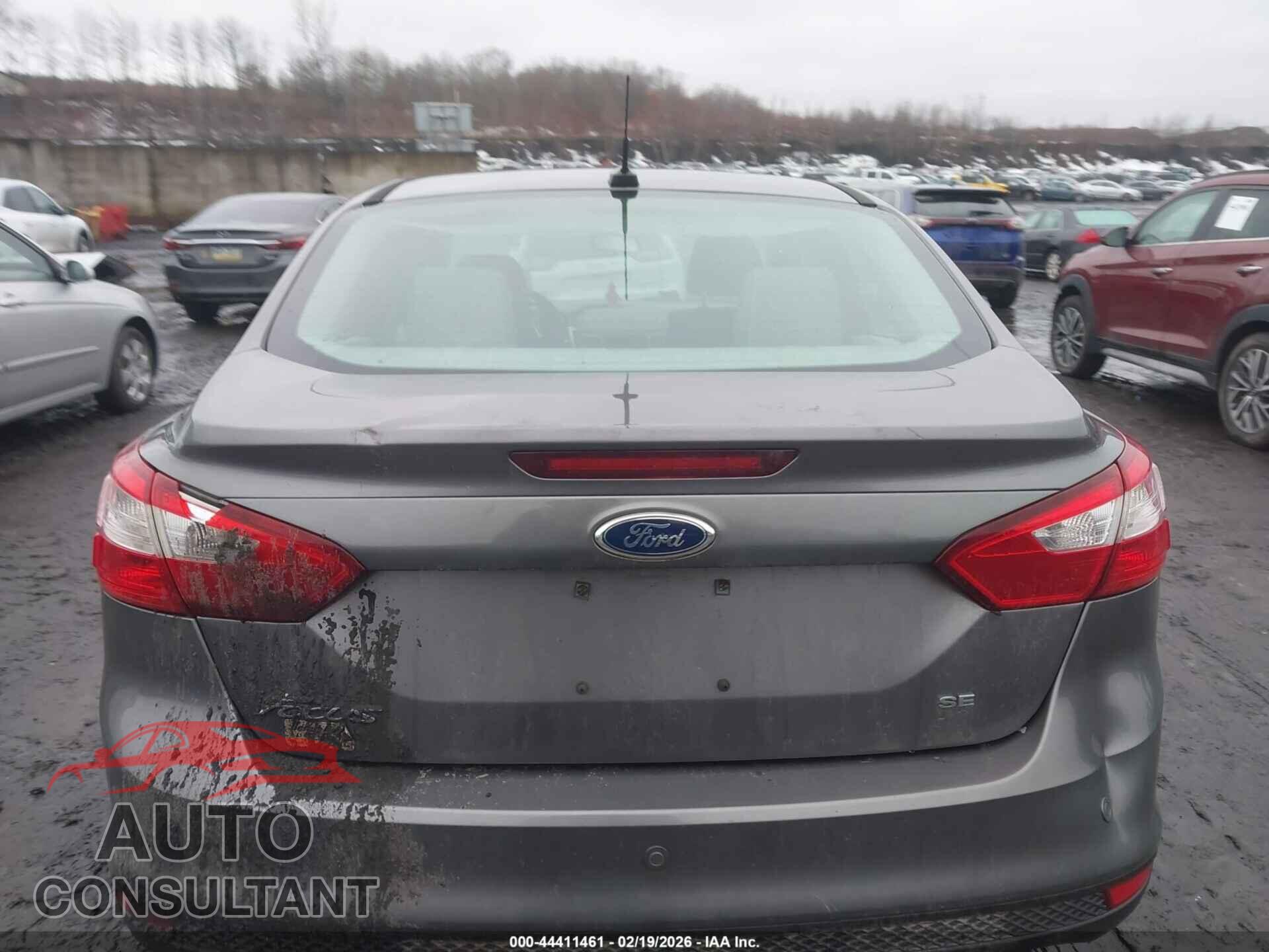 FORD FOCUS 2014 - 1FADP3F25EL152438