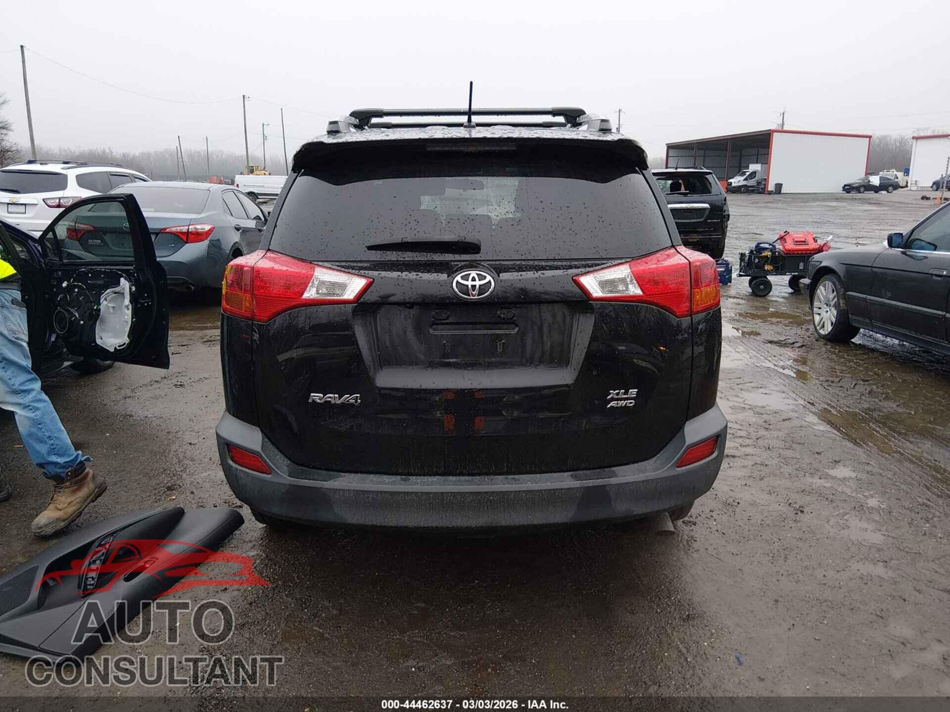 TOYOTA RAV4 2013 - 2T3RFREV7DW040494