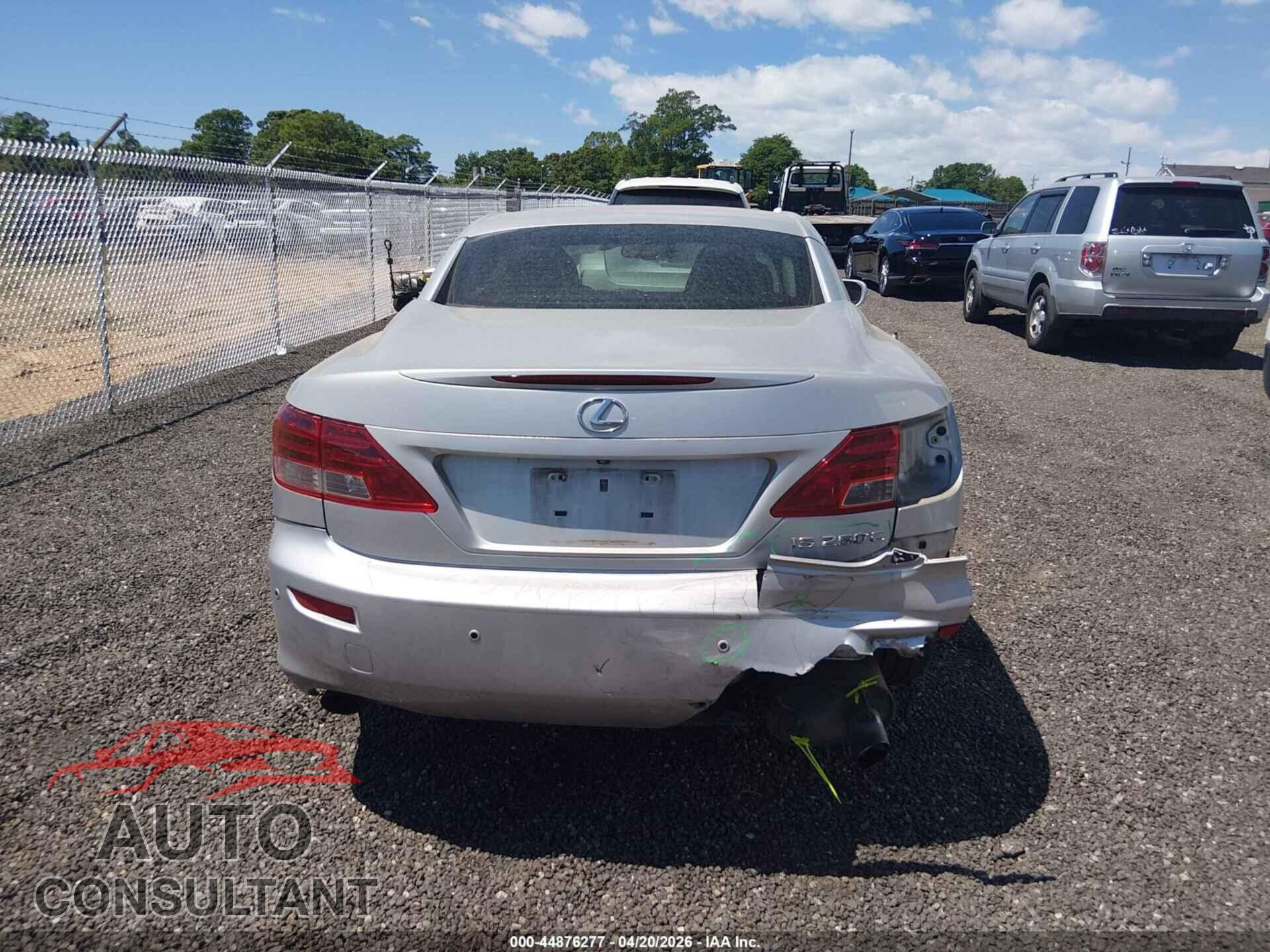 LEXUS IS 250C 2011 - JTHFF2C29B2517031