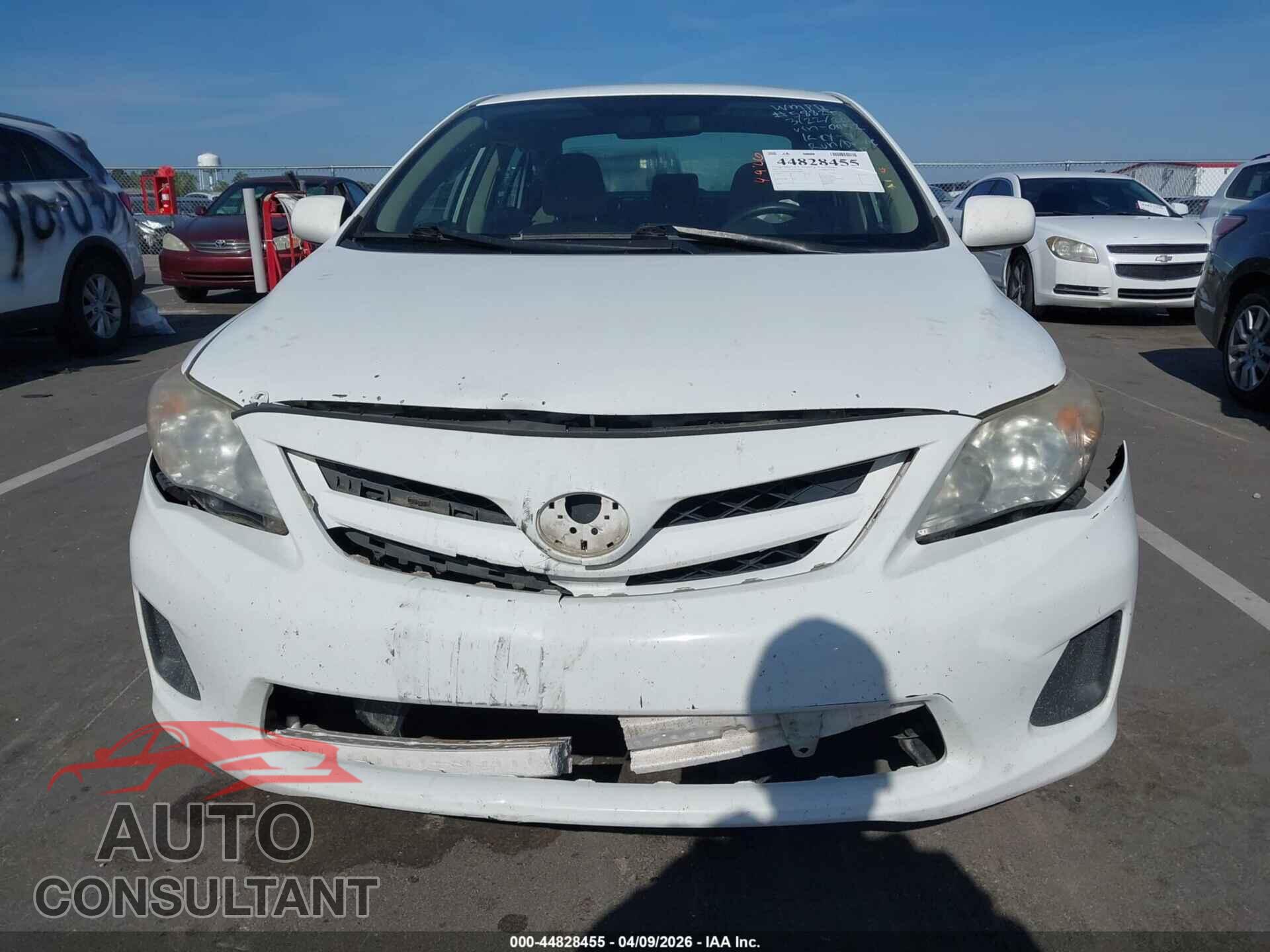 TOYOTA COROLLA 2011 - JTDBU4EEXB9130052