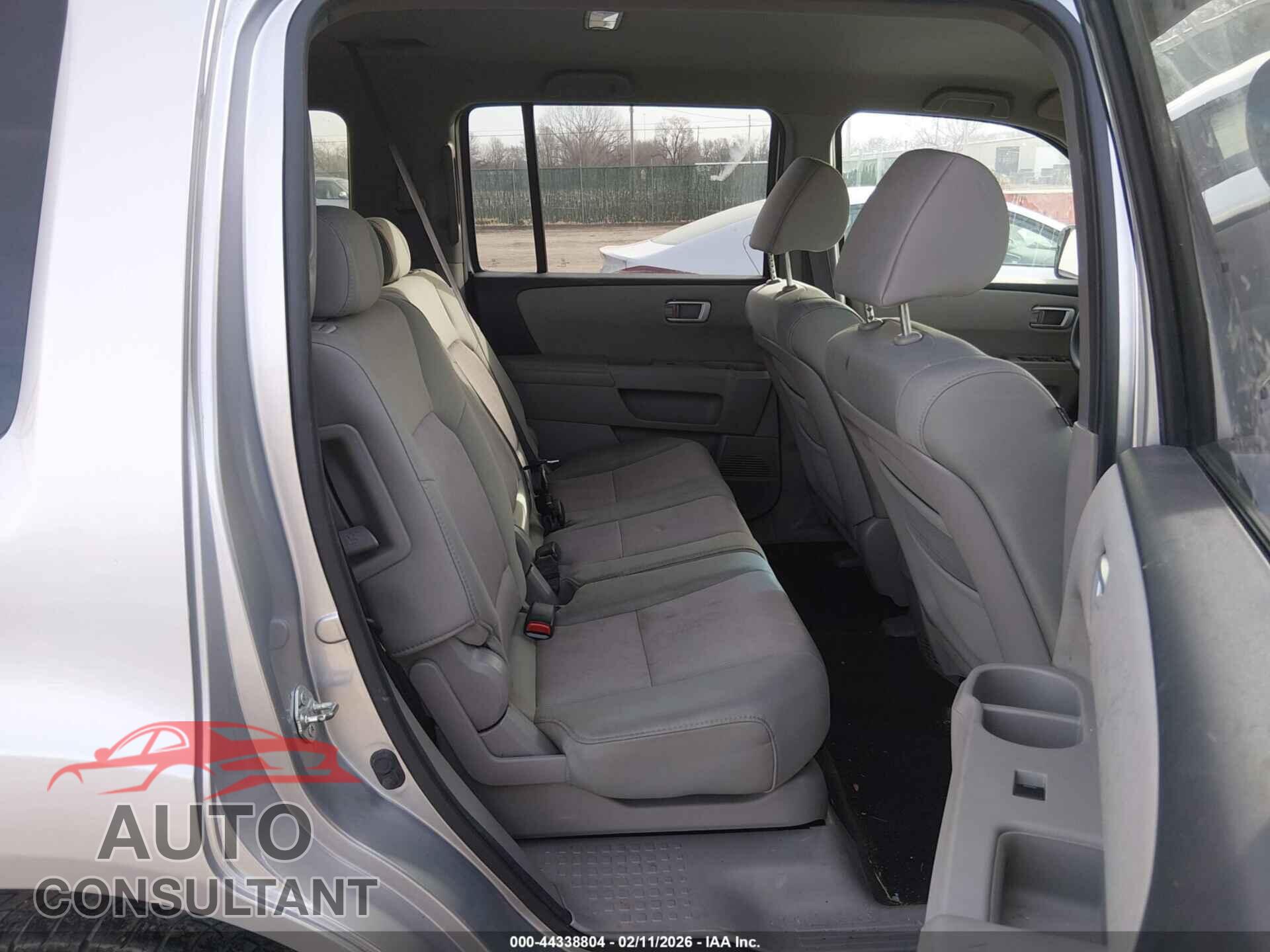HONDA PILOT 2011 - 5FNYF3H45BB017293