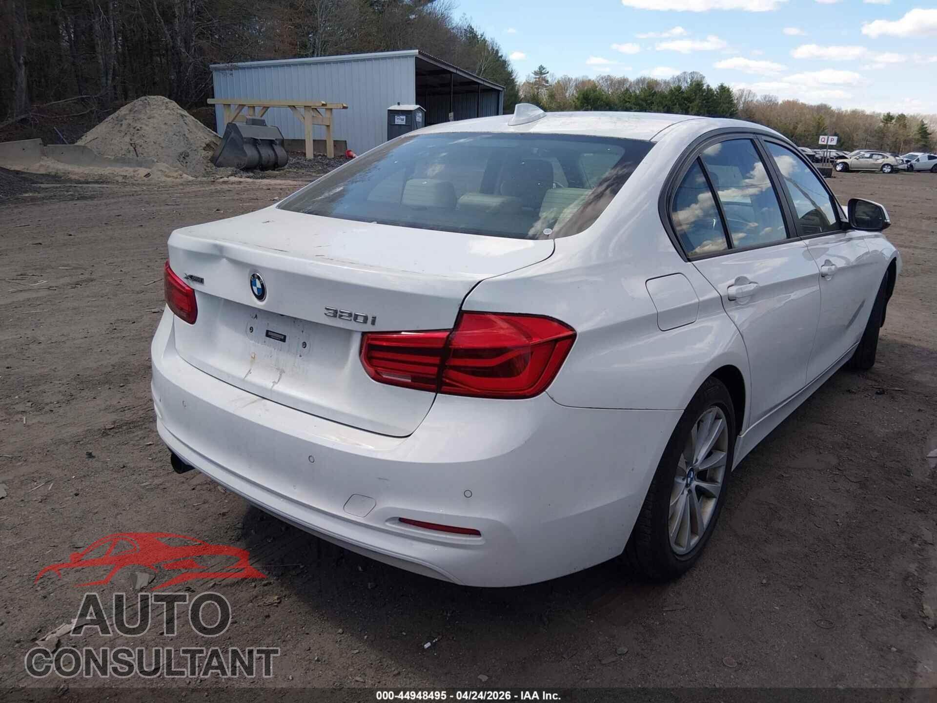 BMW 320I 2017 - WBA8A3C56HK691122