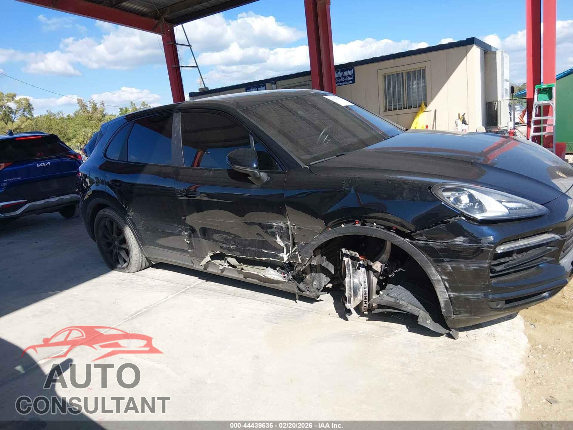 PORSCHE CAYENNE 2019 - WP1AA2AY3KDA16351