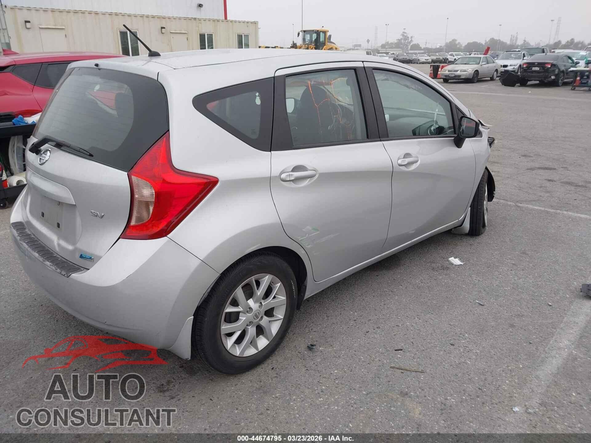 NISSAN VERSA NOTE 2015 - 3N1CE2CP6FL446400