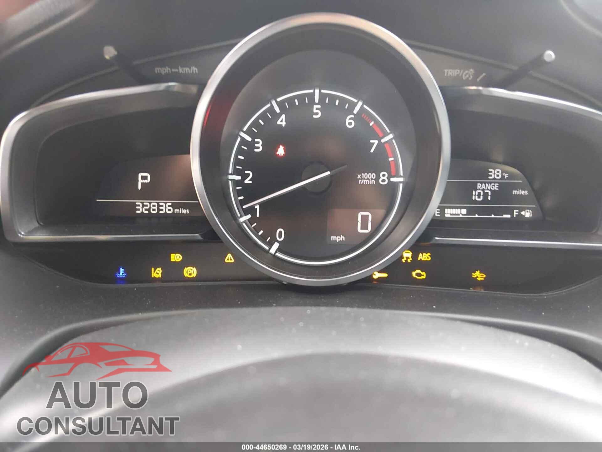 MAZDA MAZDA3 2017 - JM1BN1M37H1131663