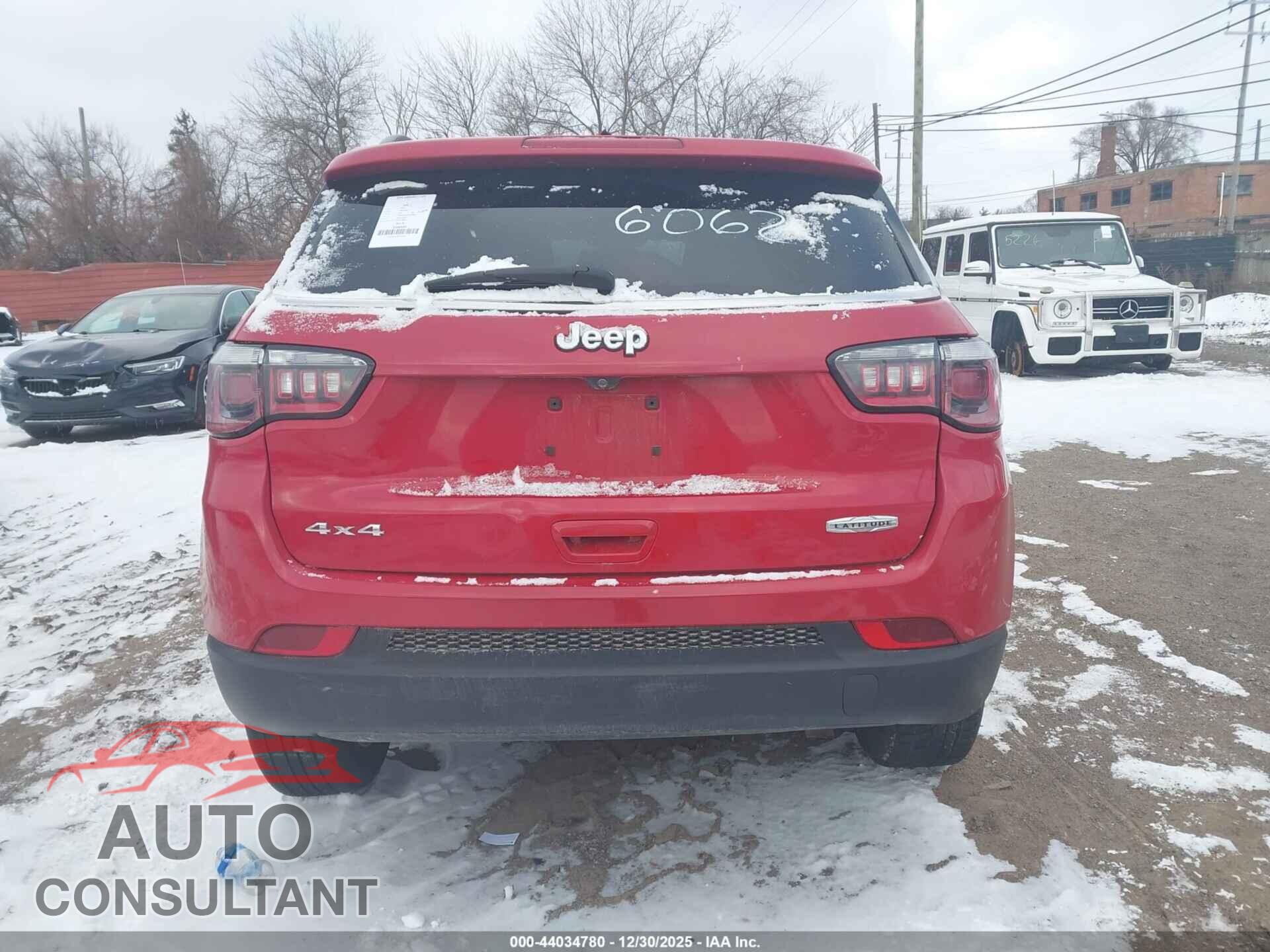 JEEP COMPASS 2018 - 3C4NJDBB2JT456062