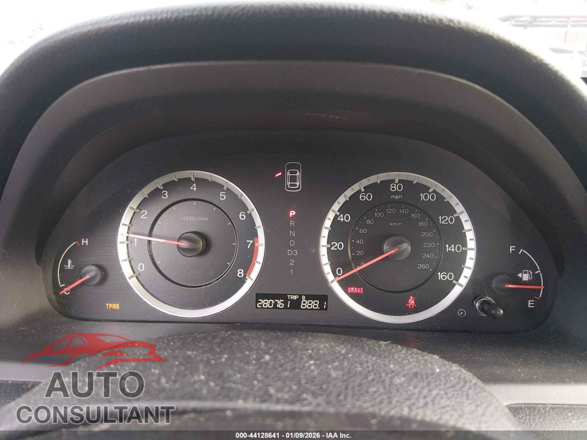 HONDA ACCORD 2011 - 1HGCP2F68BA103763