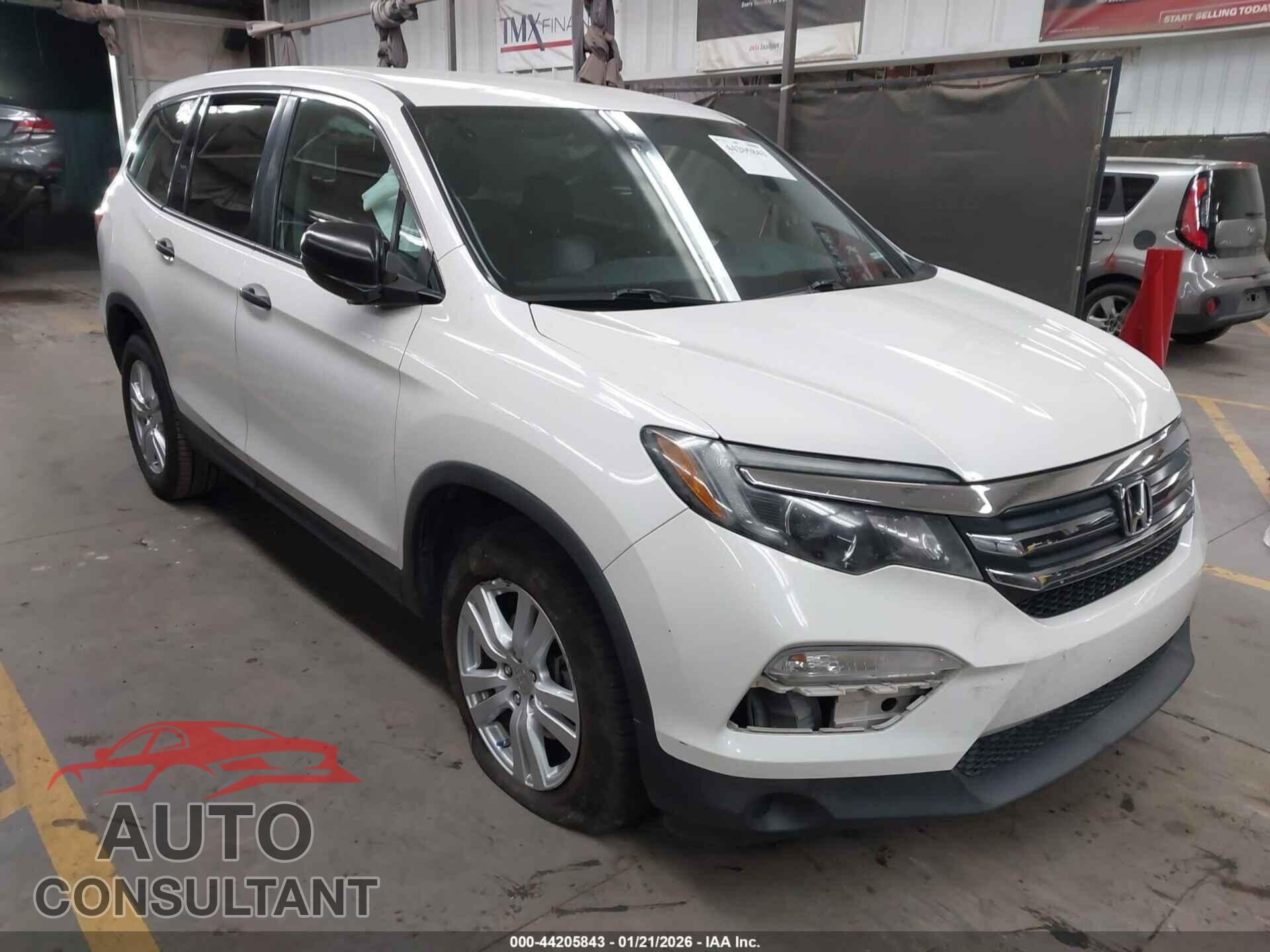 HONDA PILOT 2018 - 5FNYF5H16JB022129