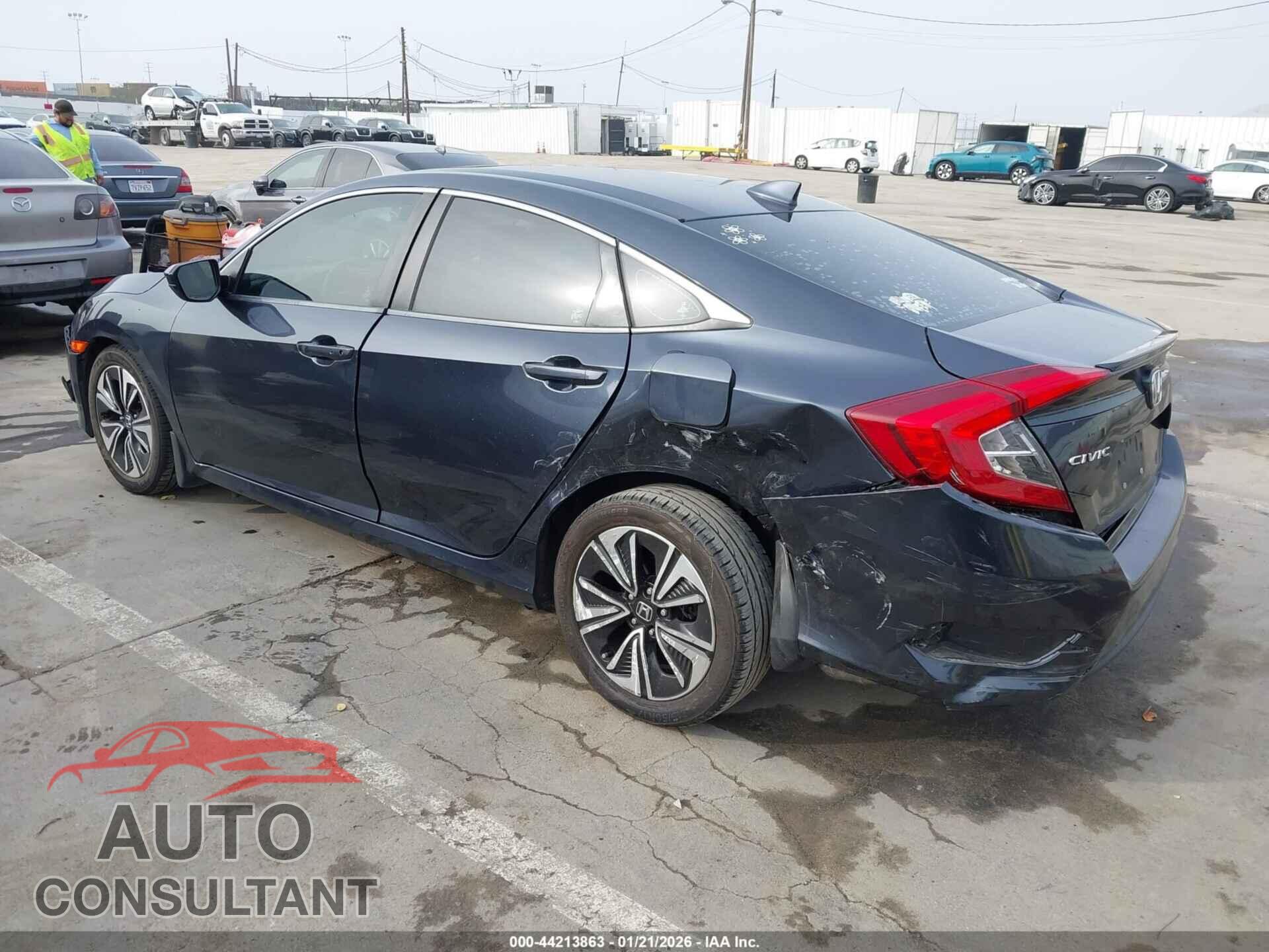 HONDA CIVIC 2018 - 2HGFC1F35JH640633