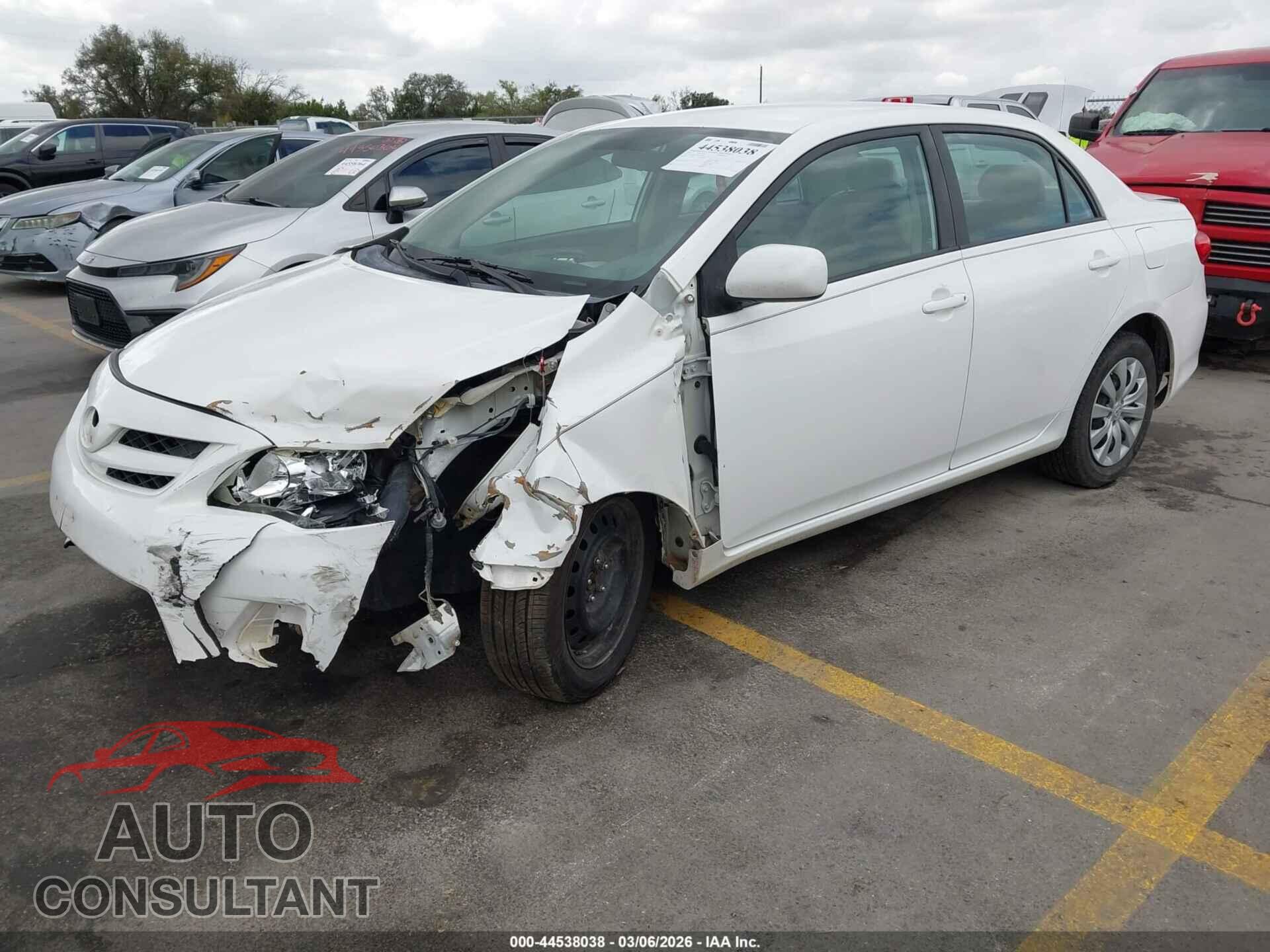 TOYOTA COROLLA 2012 - 5YFBU4EEXCP017844