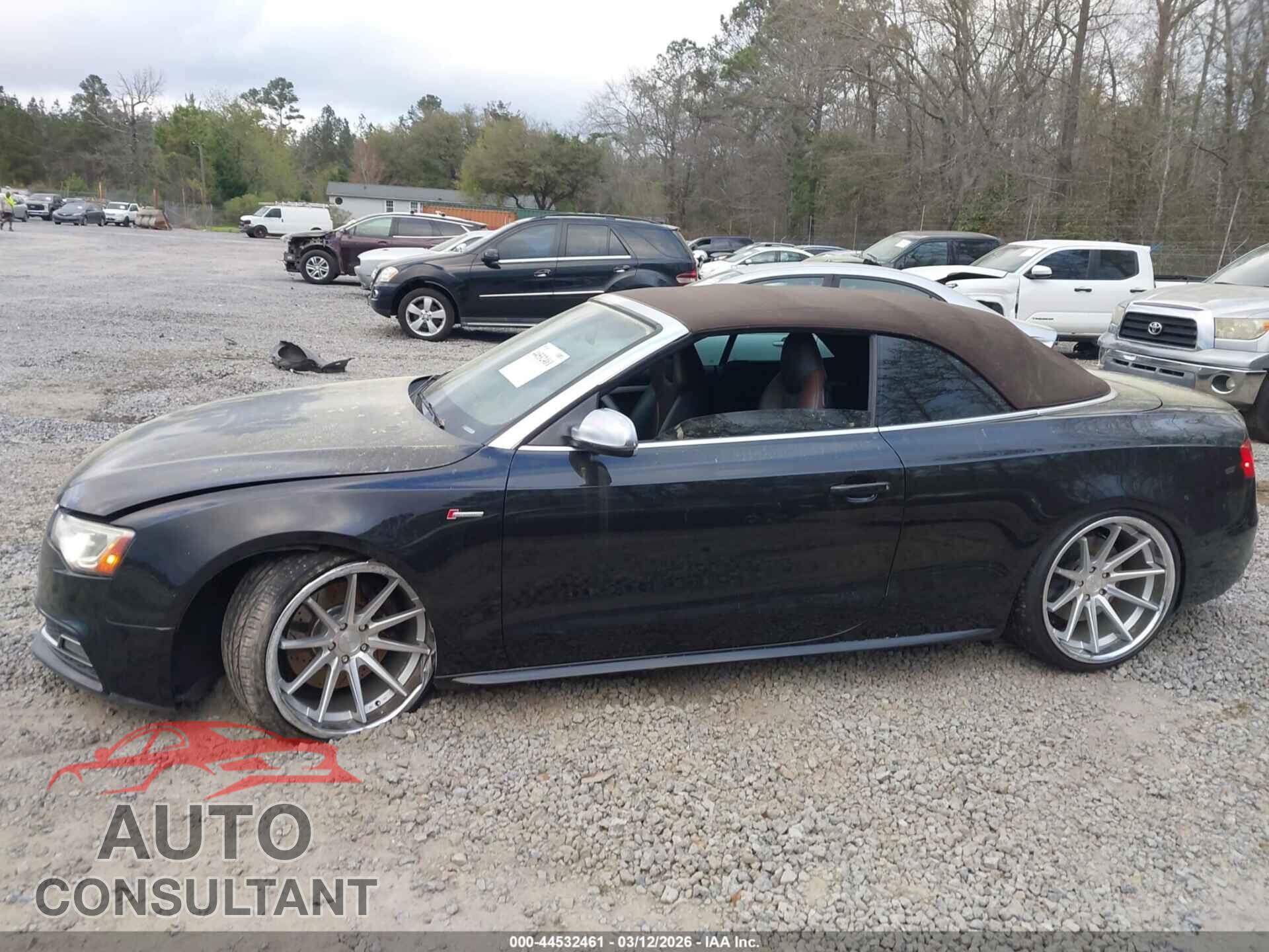 AUDI S5 2013 - WAUCGAFH2DN002334