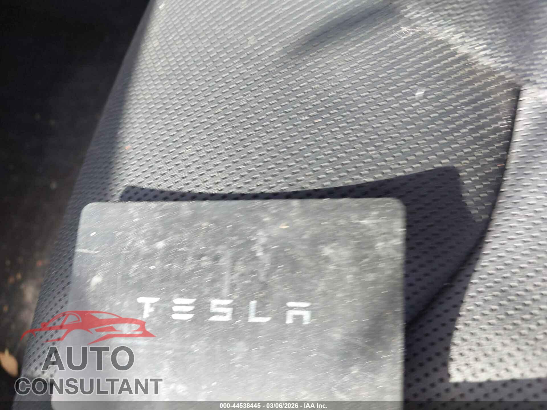 TESLA MODEL 3 2024 - 5YJ3E1EA9RF760156