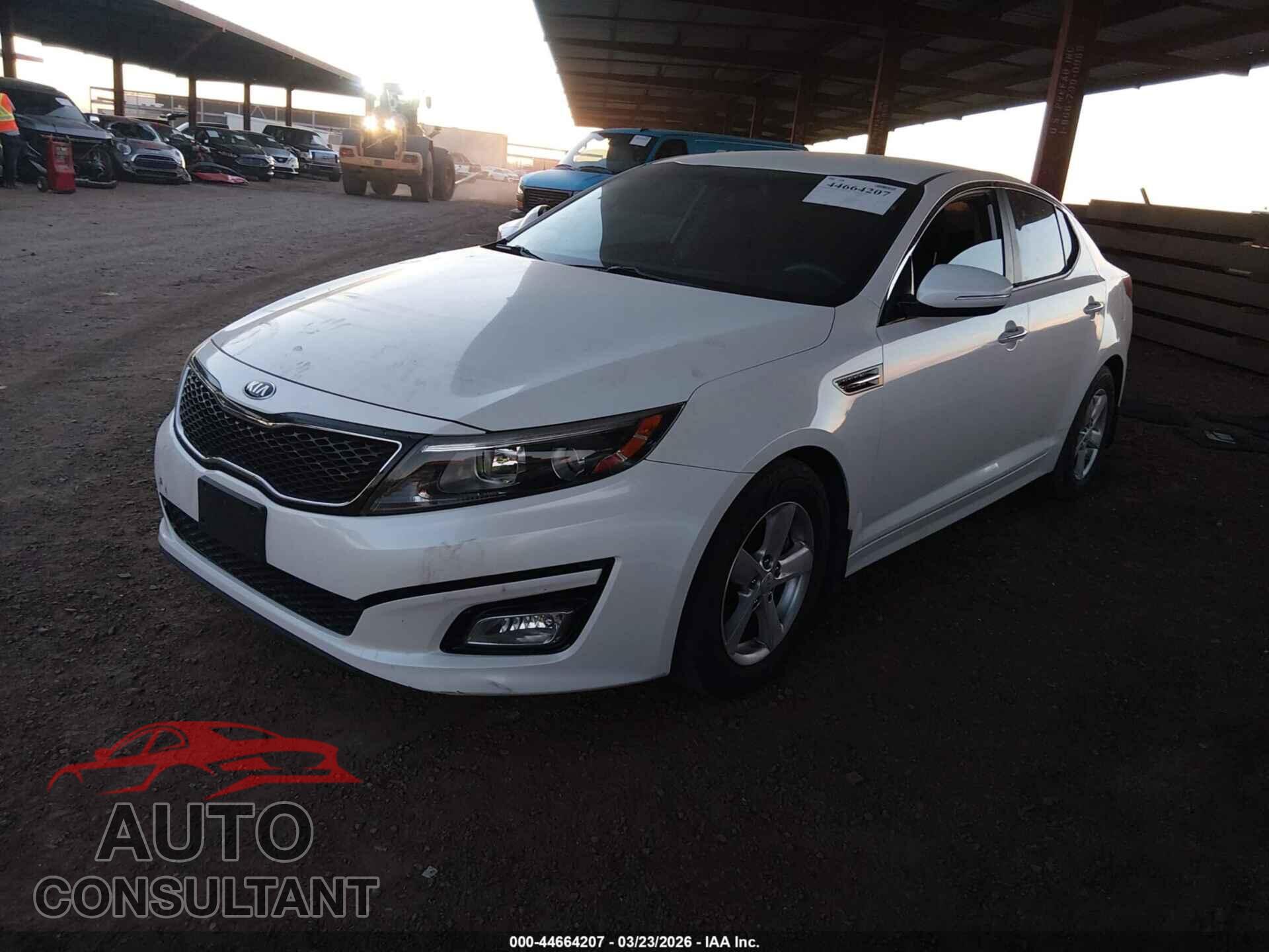 KIA OPTIMA 2015 - KNAGM4A77F5652211