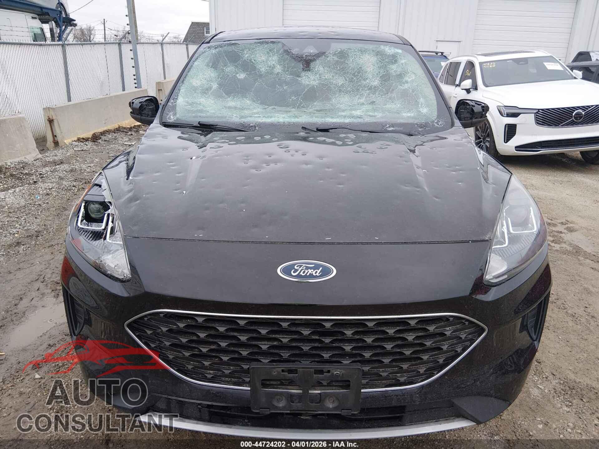 FORD ESCAPE 2020 - 1FMCU0G63LUA49486