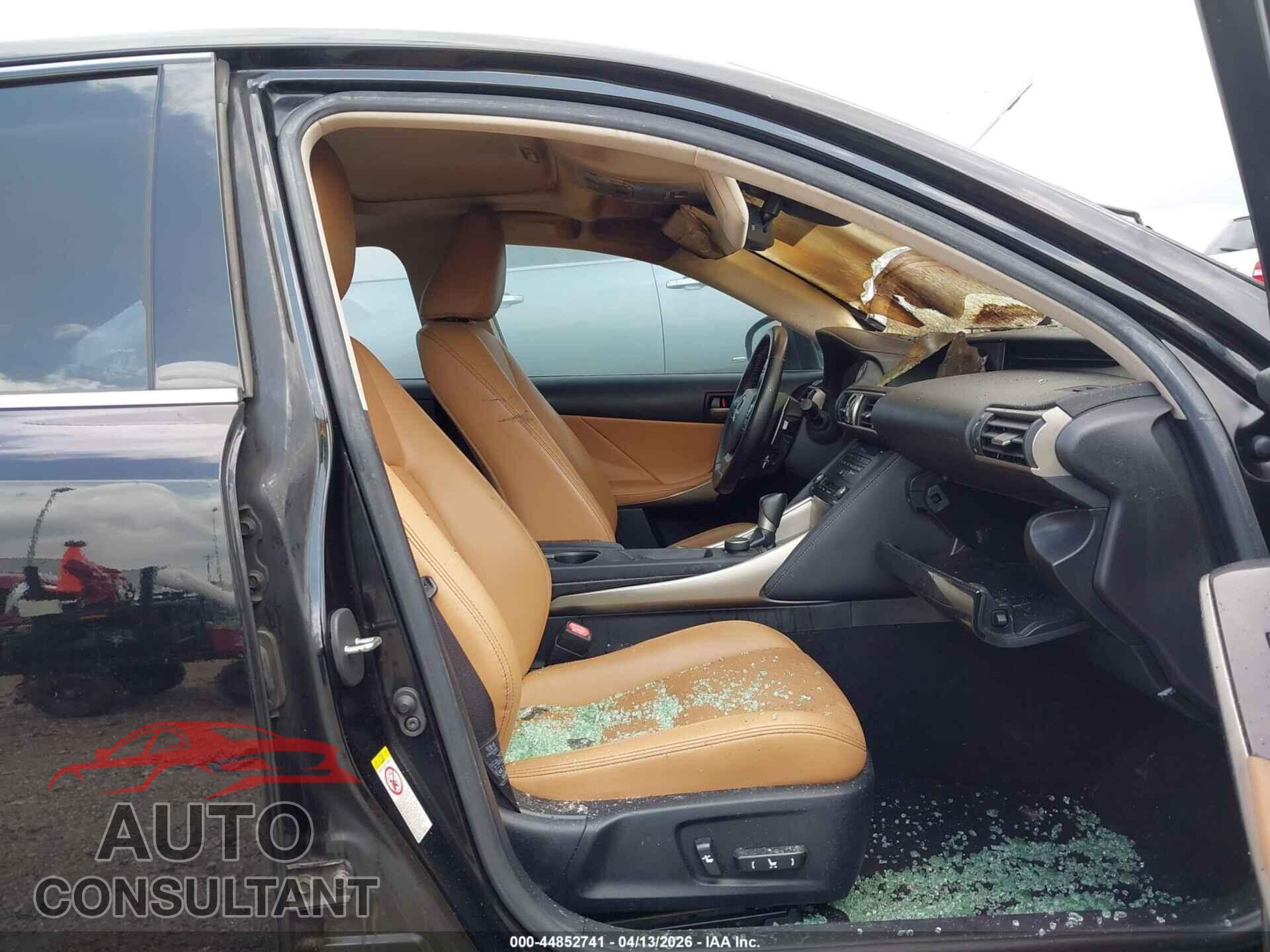 LEXUS IS 200T 2017 - JTHBA1D26H5044928