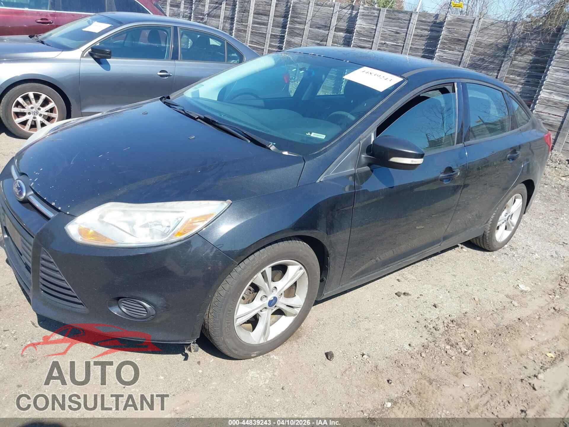 FORD FOCUS 2014 - 1FADP3F27EL434337
