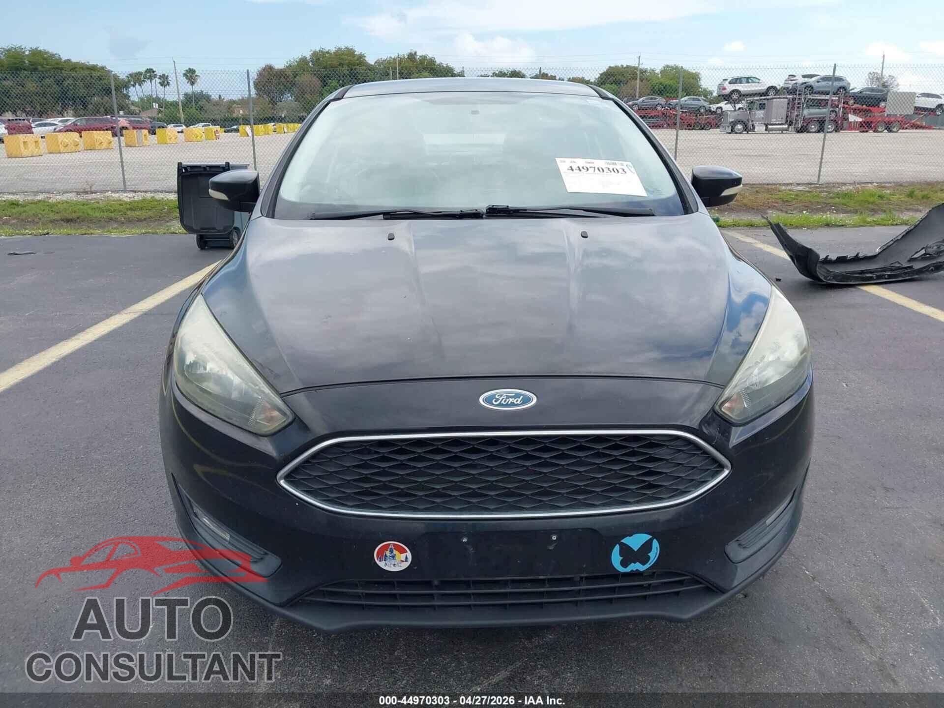 FORD FOCUS 2015 - 1FADP3F23FL255729