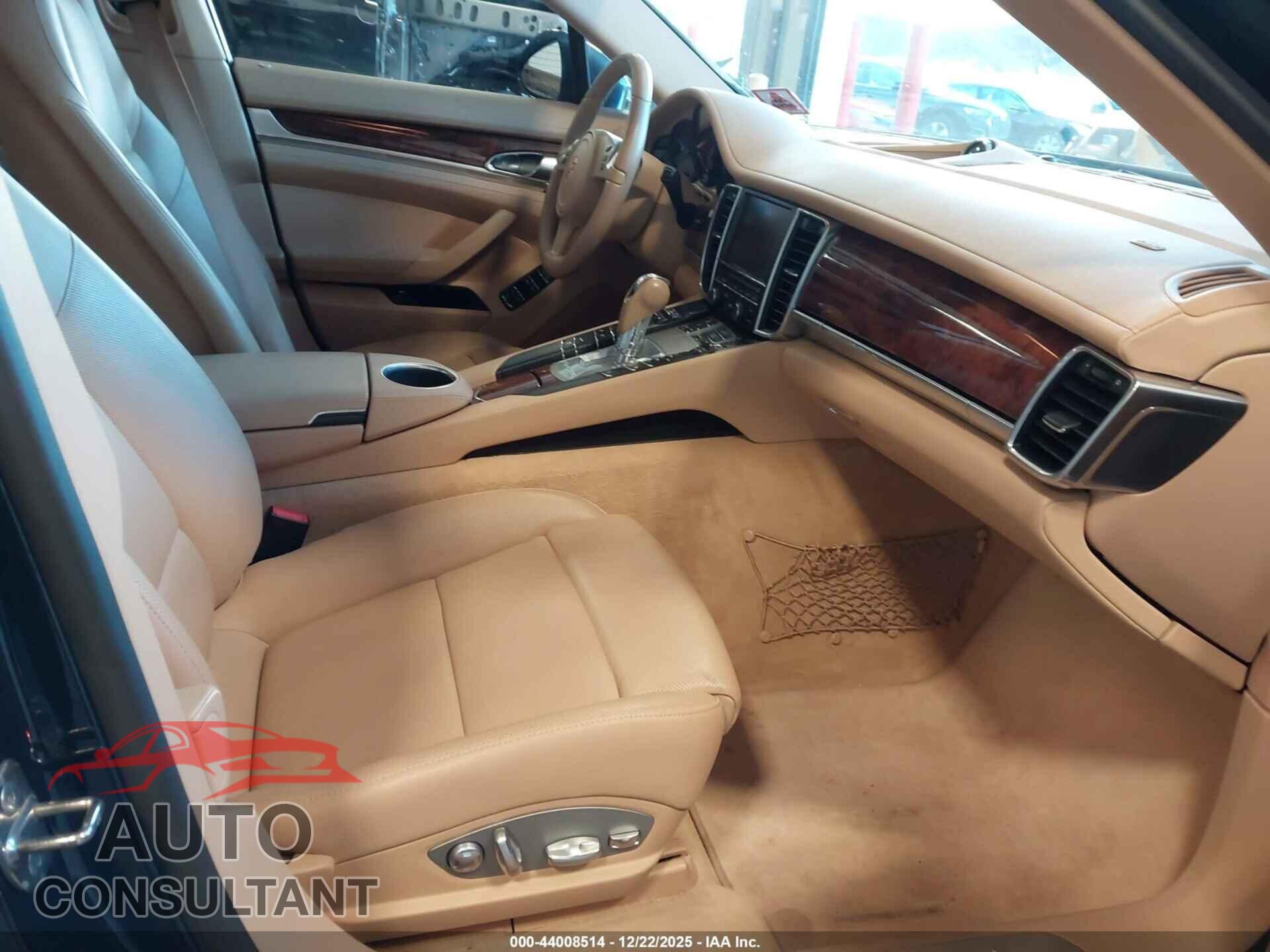 PORSCHE PANAMERA 2014 - WP0AA2A71EL007019