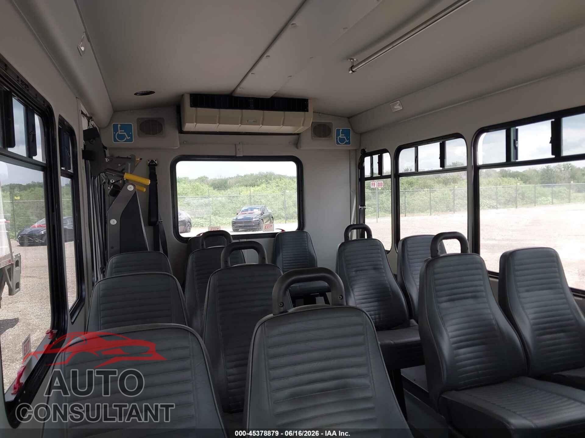 FORD E-350 CUTAWAY 2017 - 1FDEE3FS7HDC07454