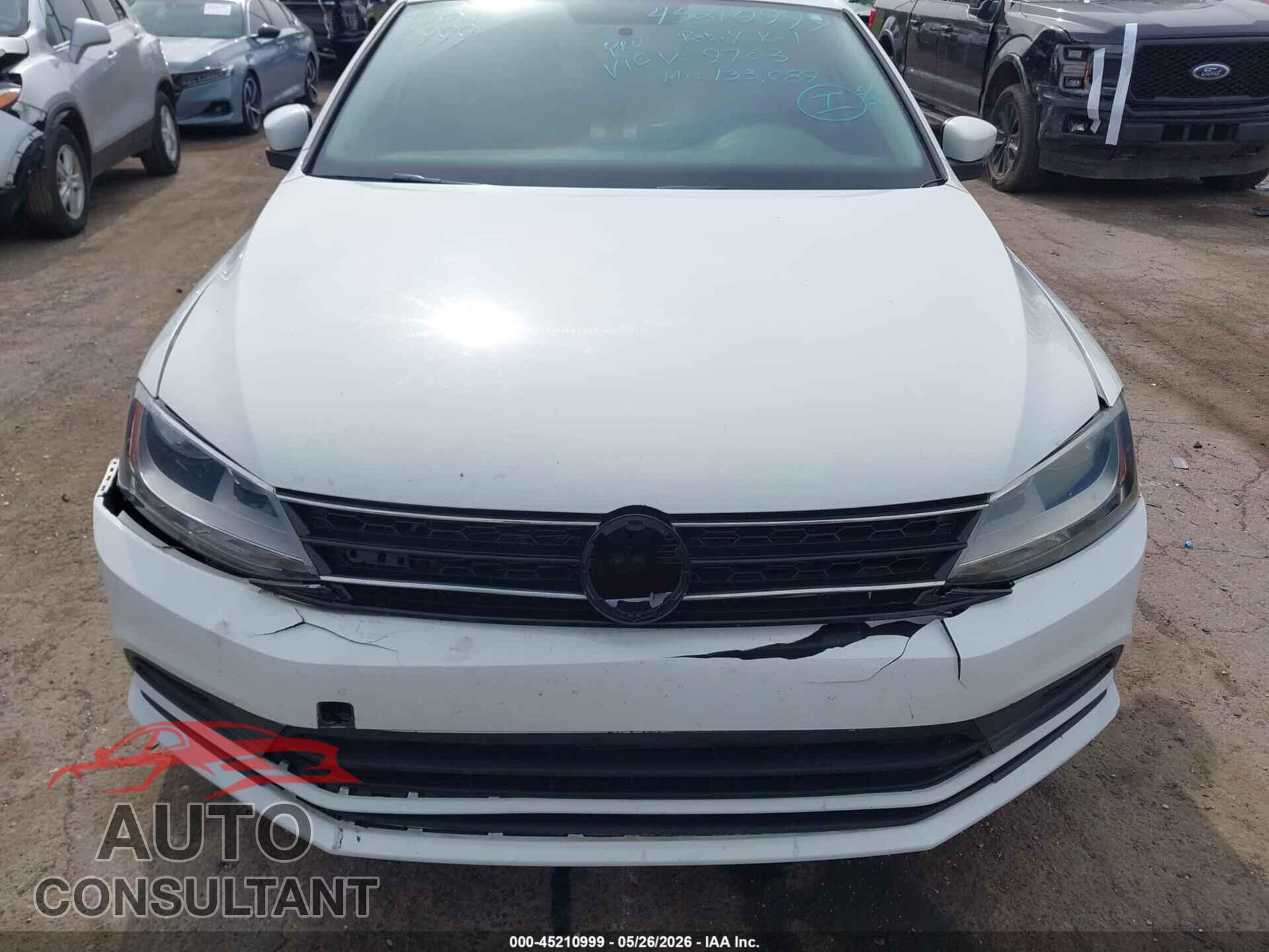 VOLKSWAGEN JETTA 2017 - 3VWDB7AJ7HM399703