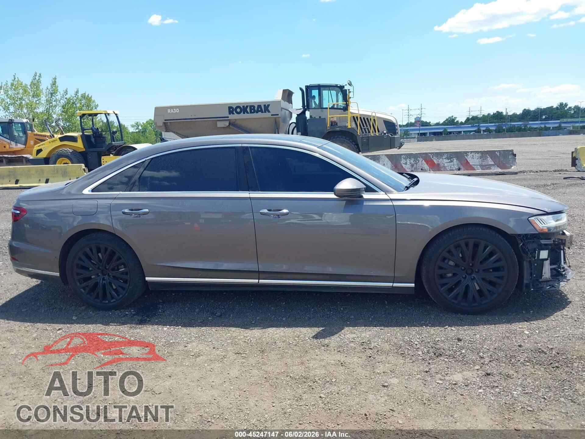 AUDI A8 L 2019 - WAU8DAF81KN009920