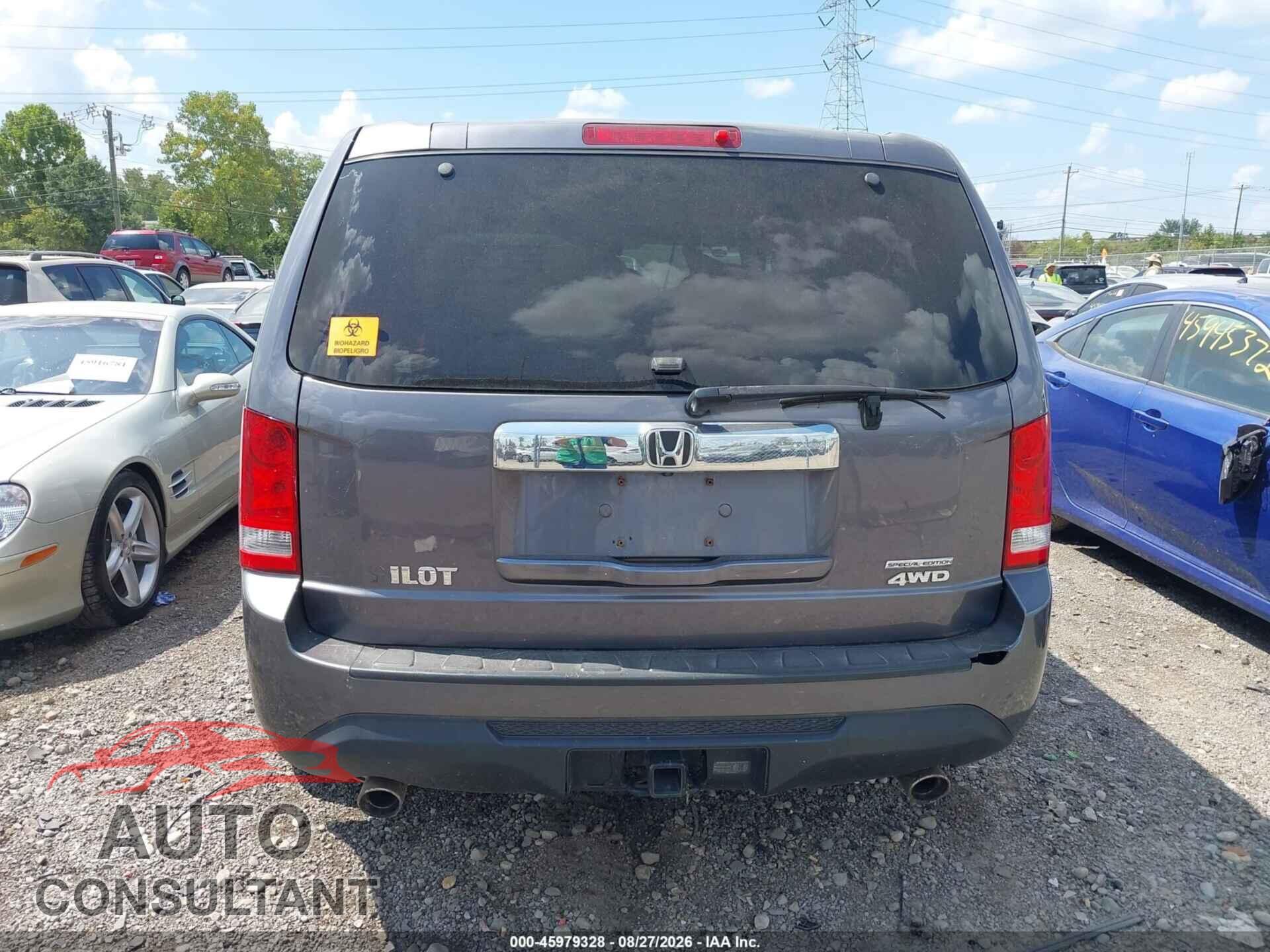 HONDA PILOT 2015 - 5FNYF4H33FB055107