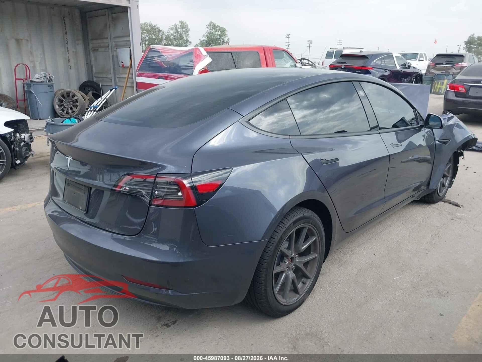 TESLA MODEL 3 2023 - 5YJ3E1EA5PF689857