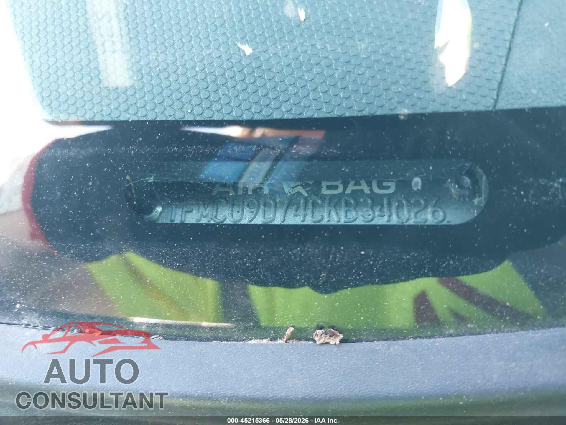 FORD ESCAPE 2012 - 1FMCU9D74CKB34026