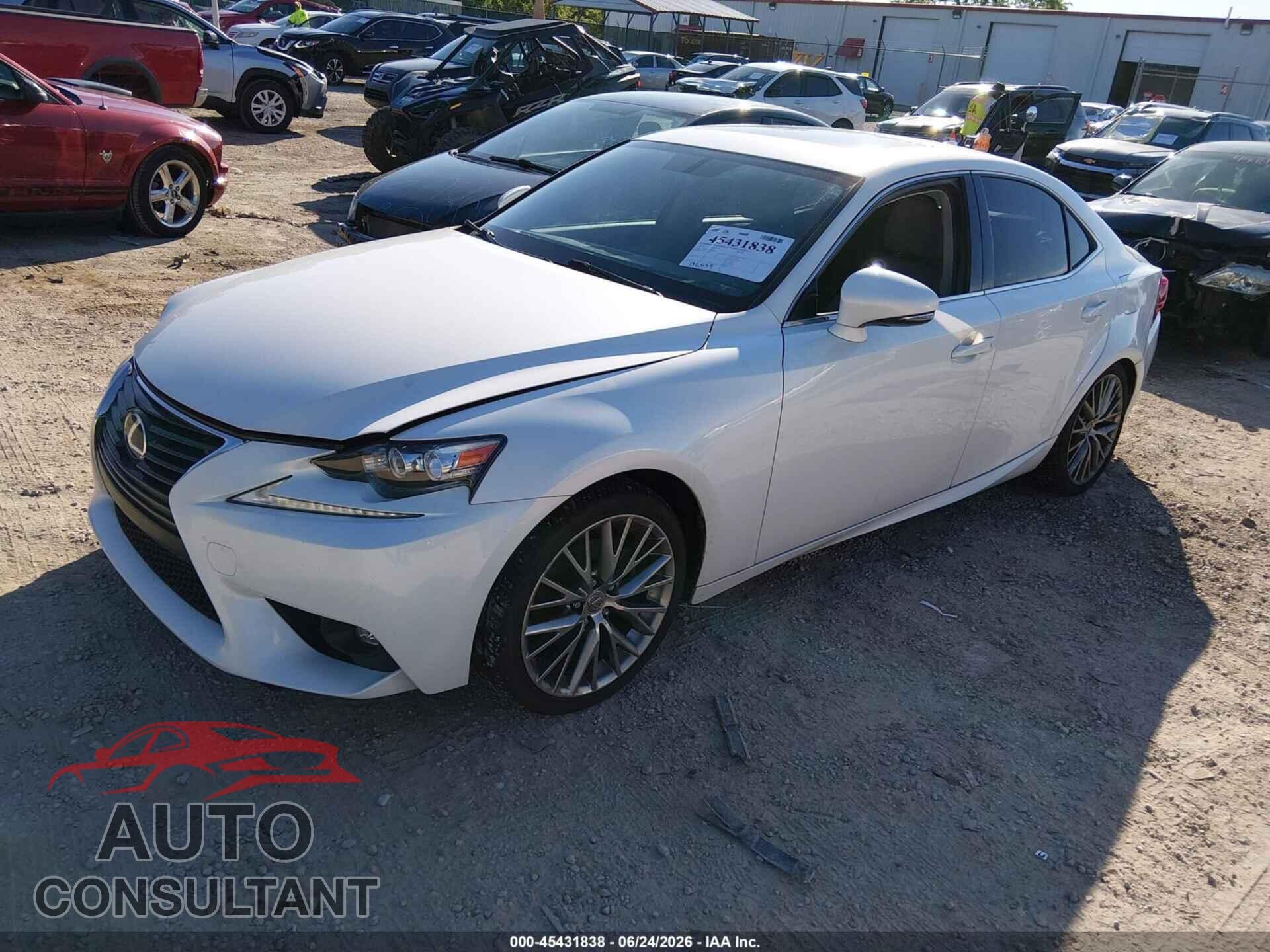 LEXUS IS 250 2015 - JTHCF1D23F5028575